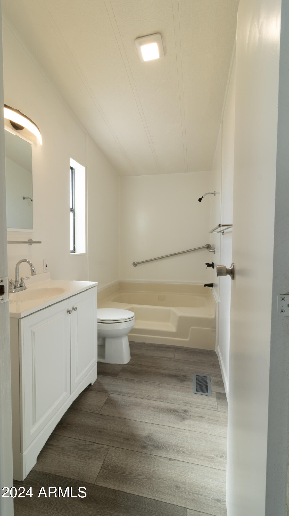 9302 E BROADWAY Road # 139