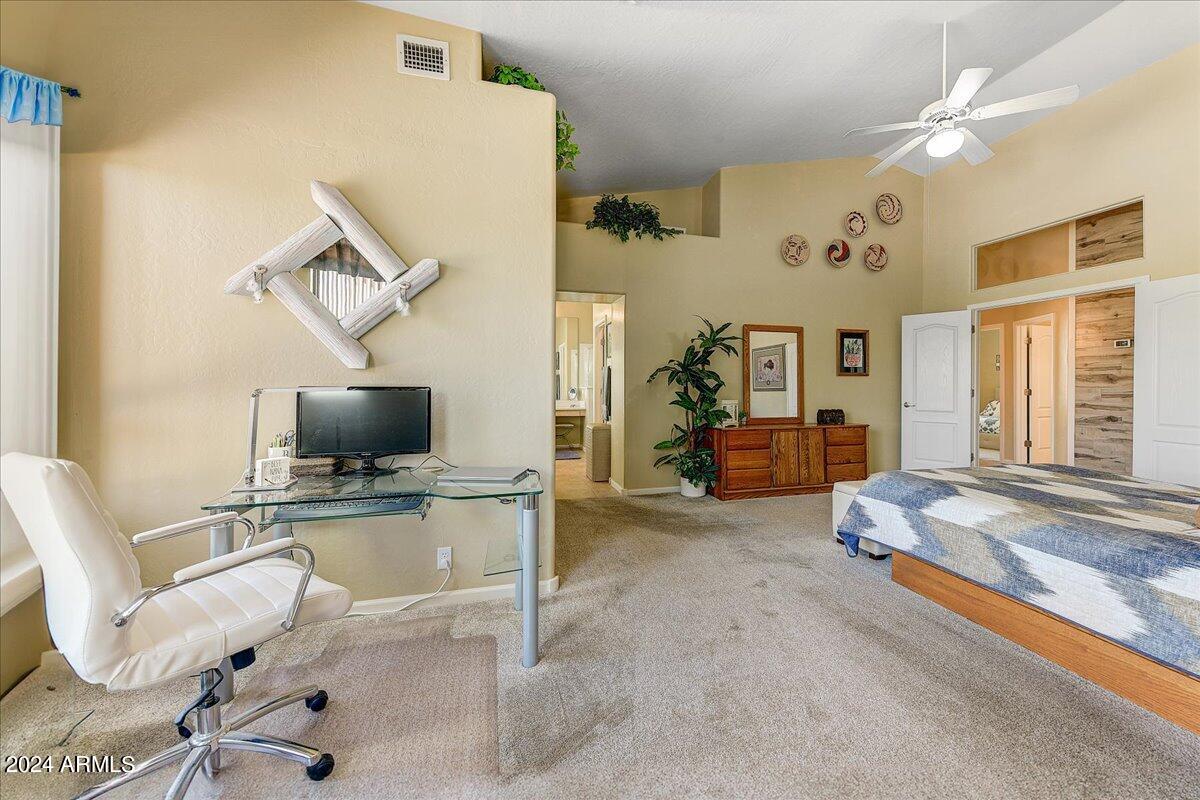 6870 E Horned Owl Trail