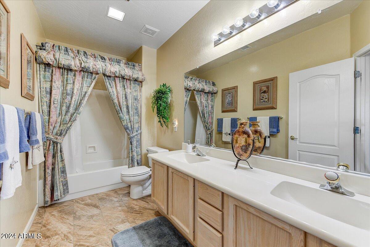 6870 E Horned Owl Trail