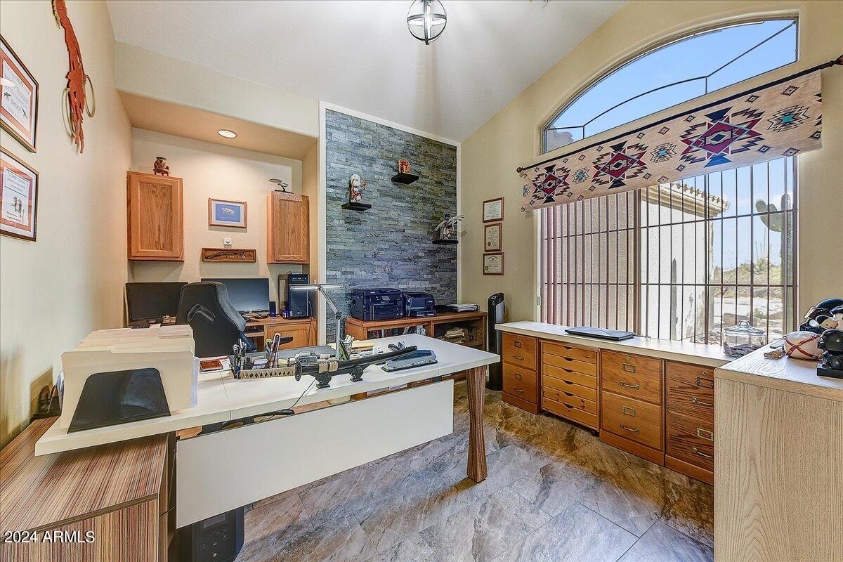 6870 E Horned Owl Trail