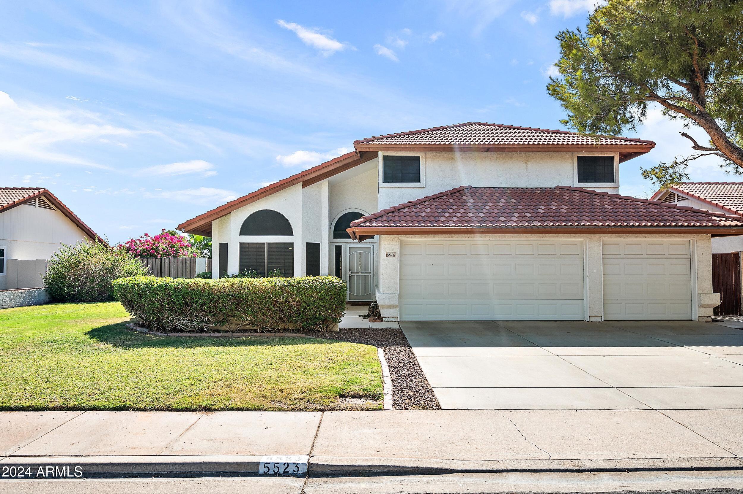 5523 E EVERGREEN Street