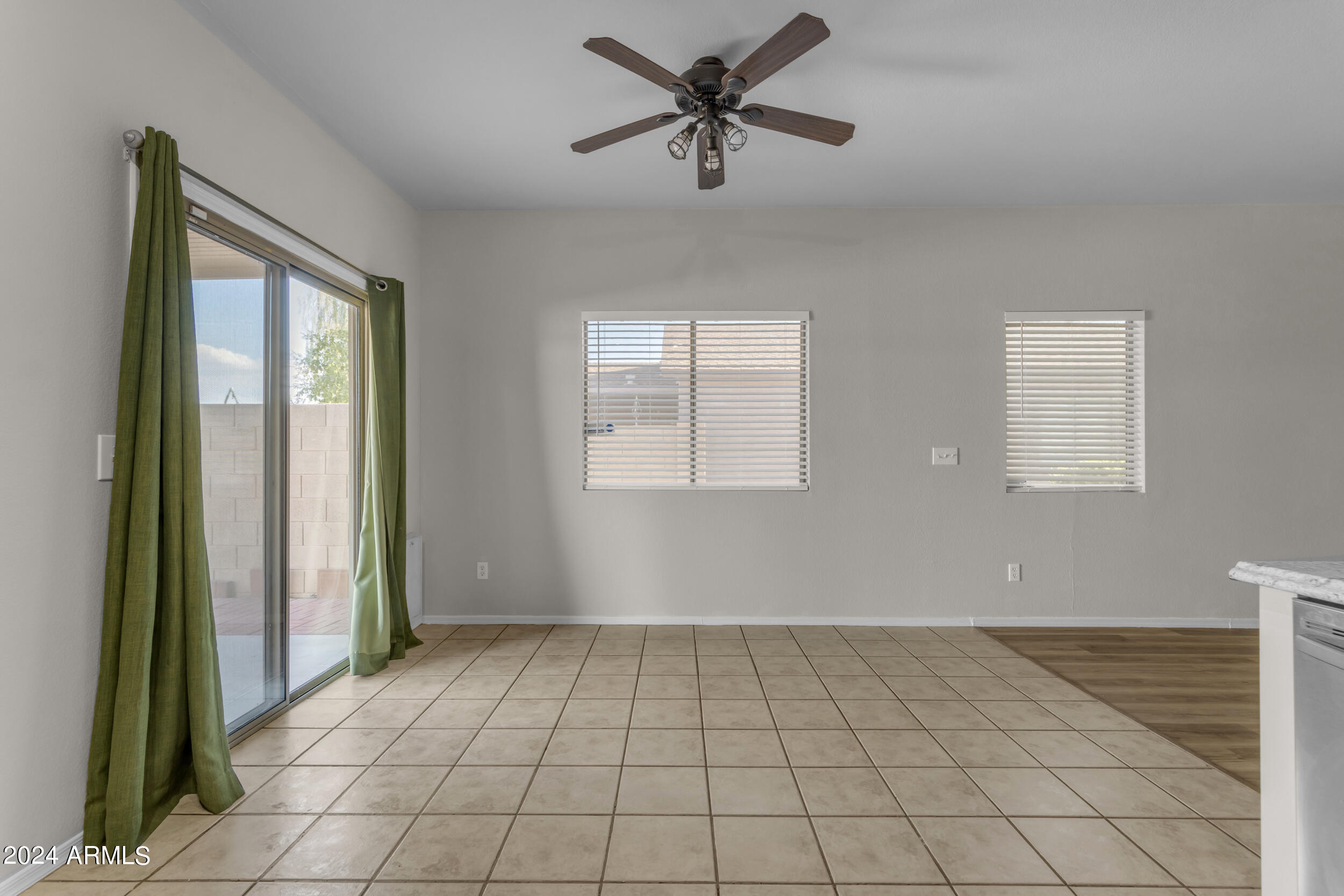 30675 N BAREBACK Trail