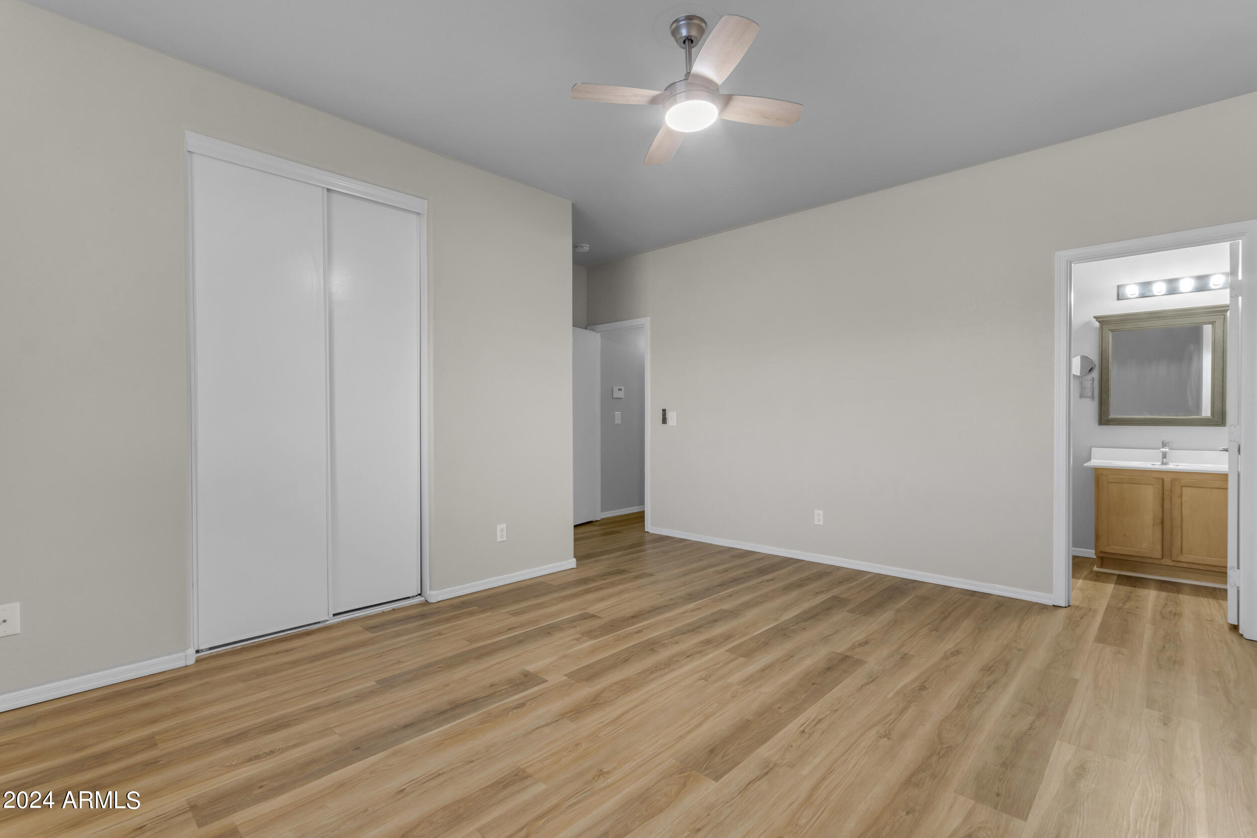 30675 N BAREBACK Trail