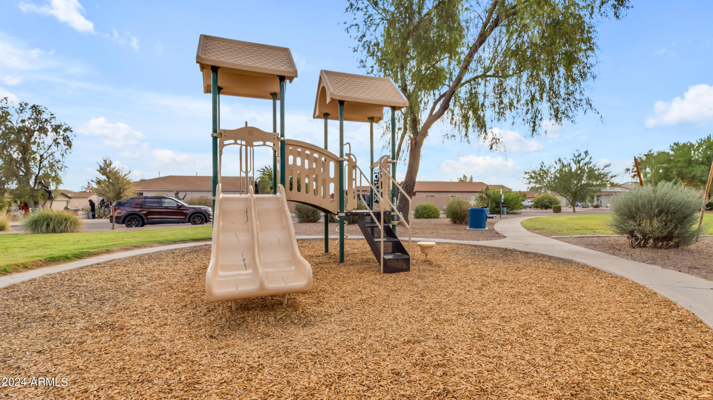 30675 N BAREBACK Trail