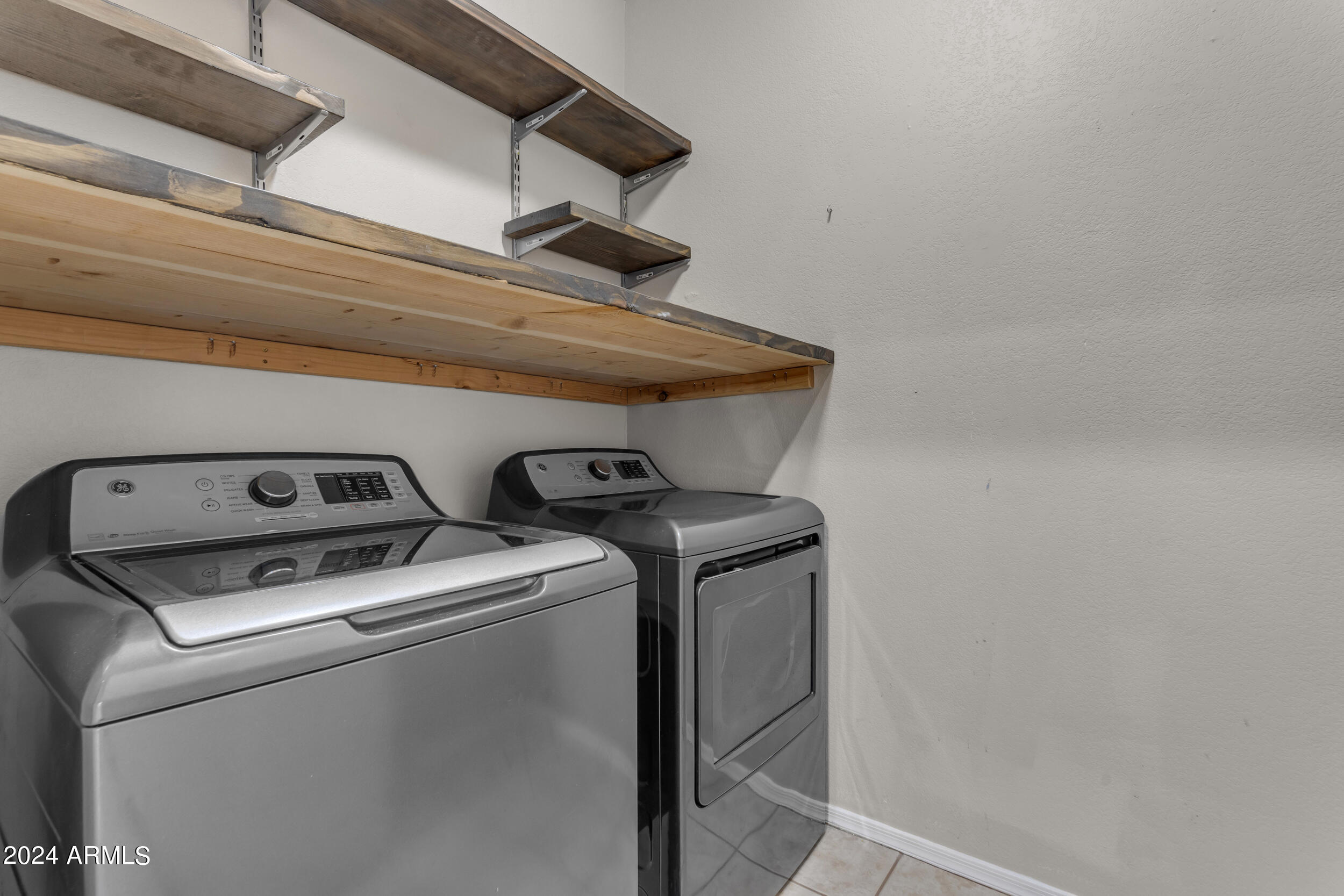 30675 N BAREBACK Trail