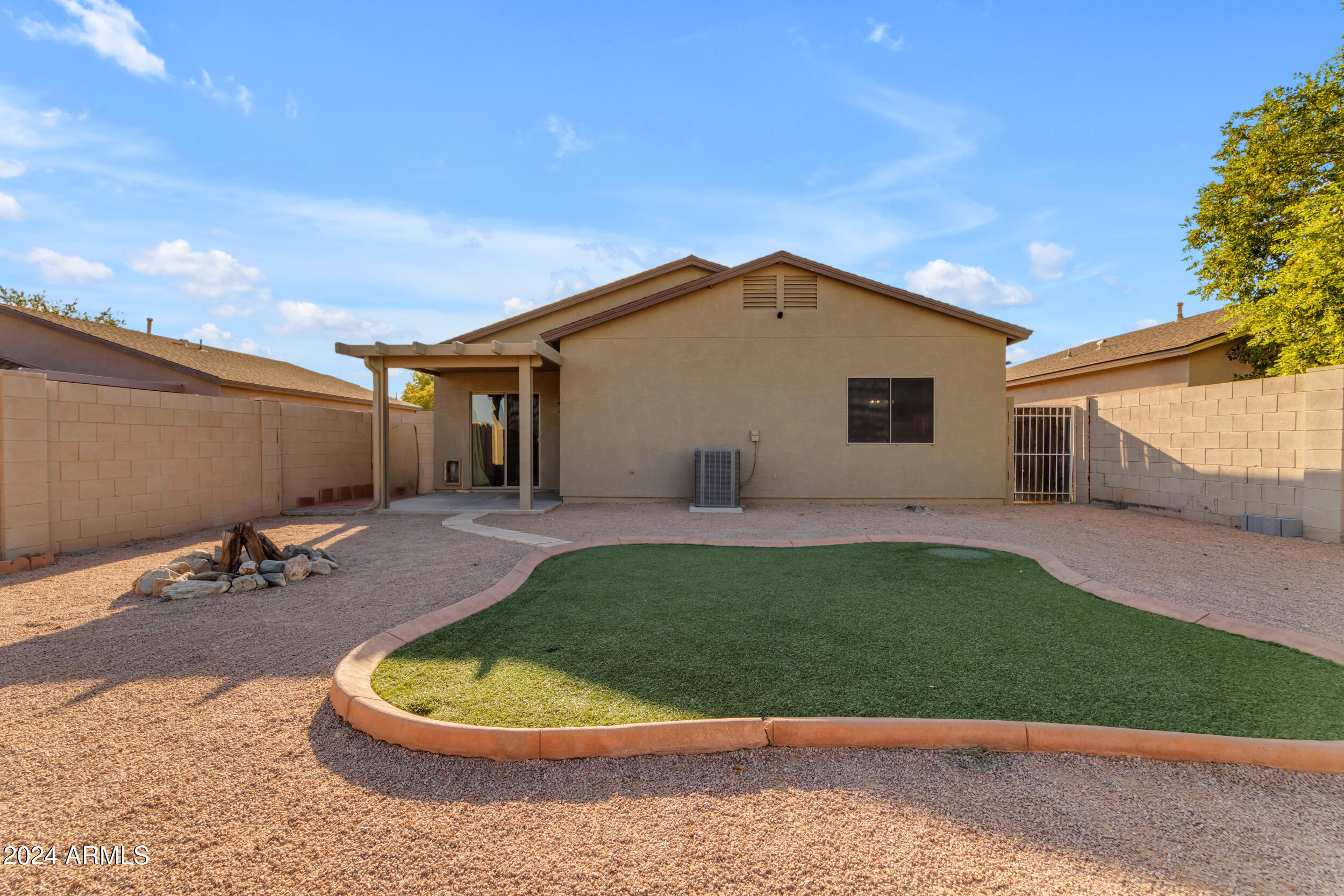 30675 N BAREBACK Trail