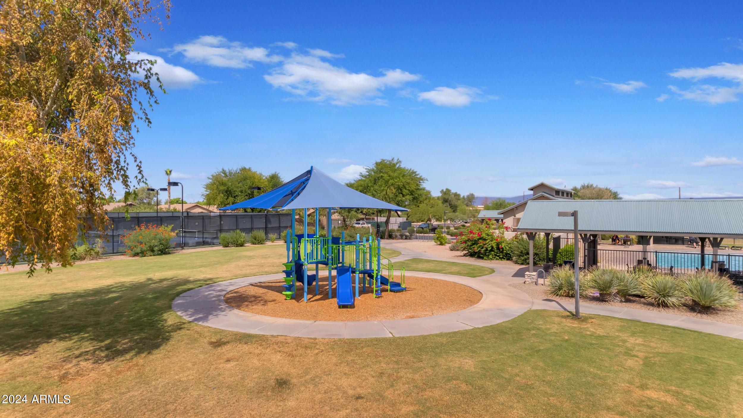 30675 N BAREBACK Trail