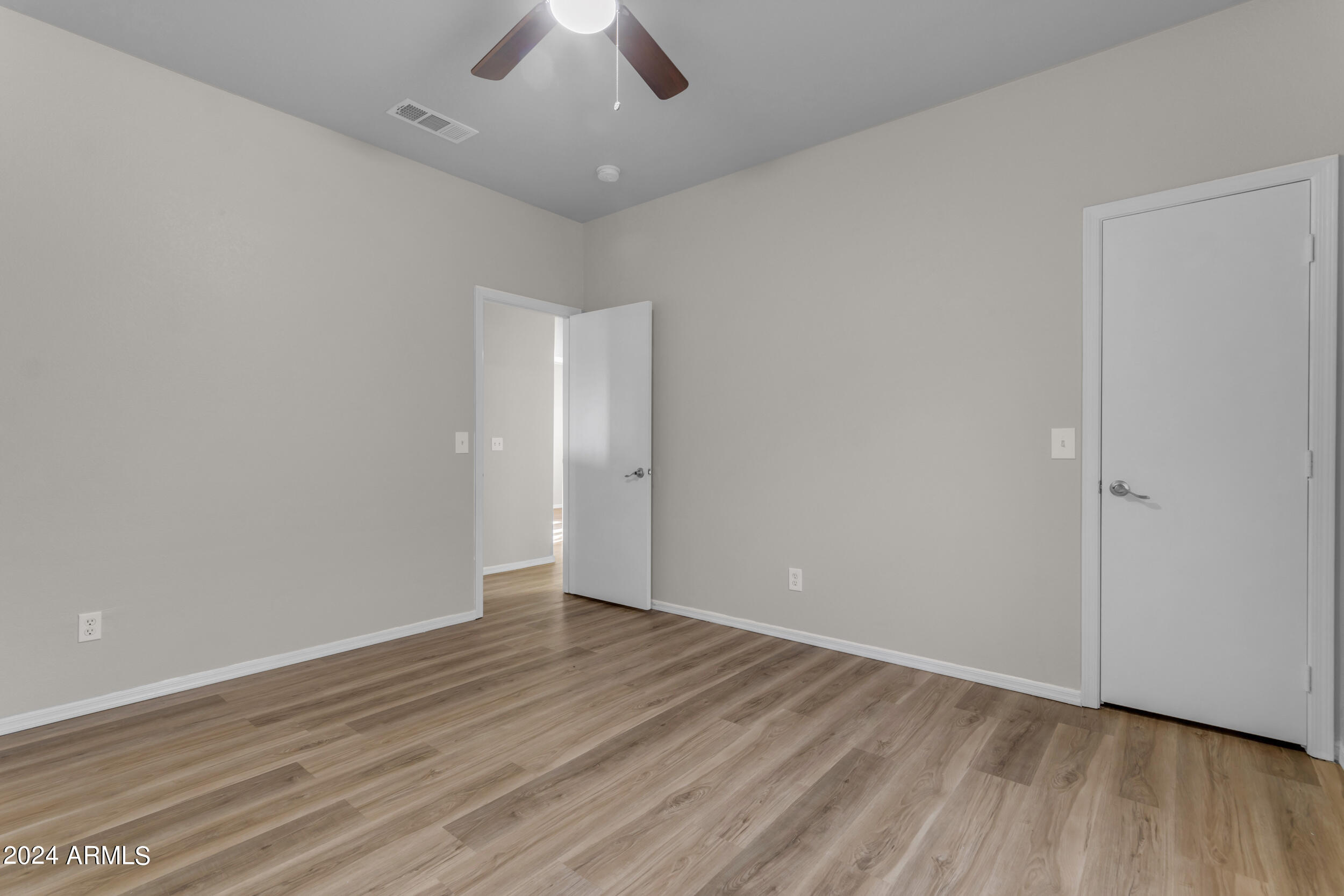 30675 N BAREBACK Trail