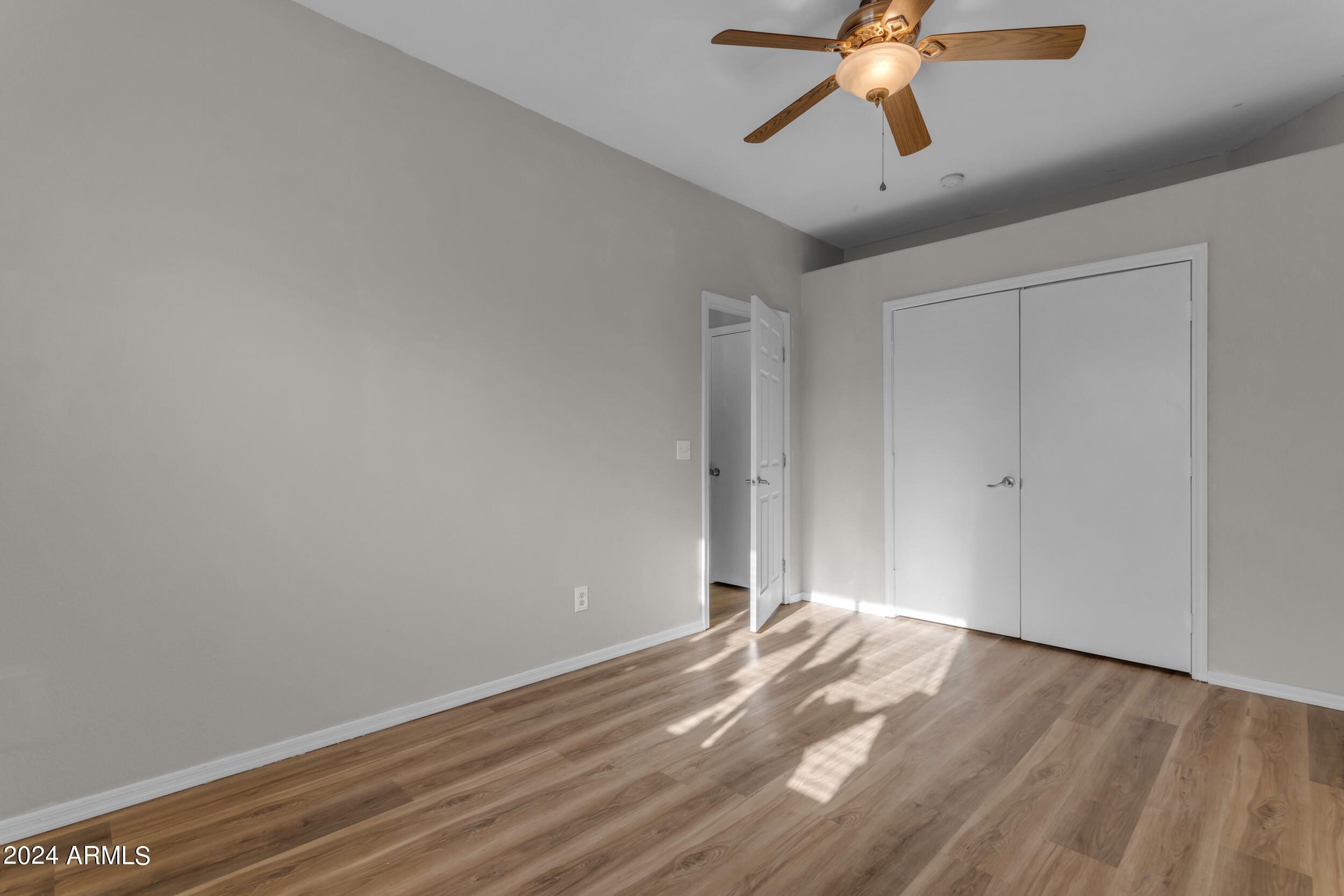 30675 N BAREBACK Trail