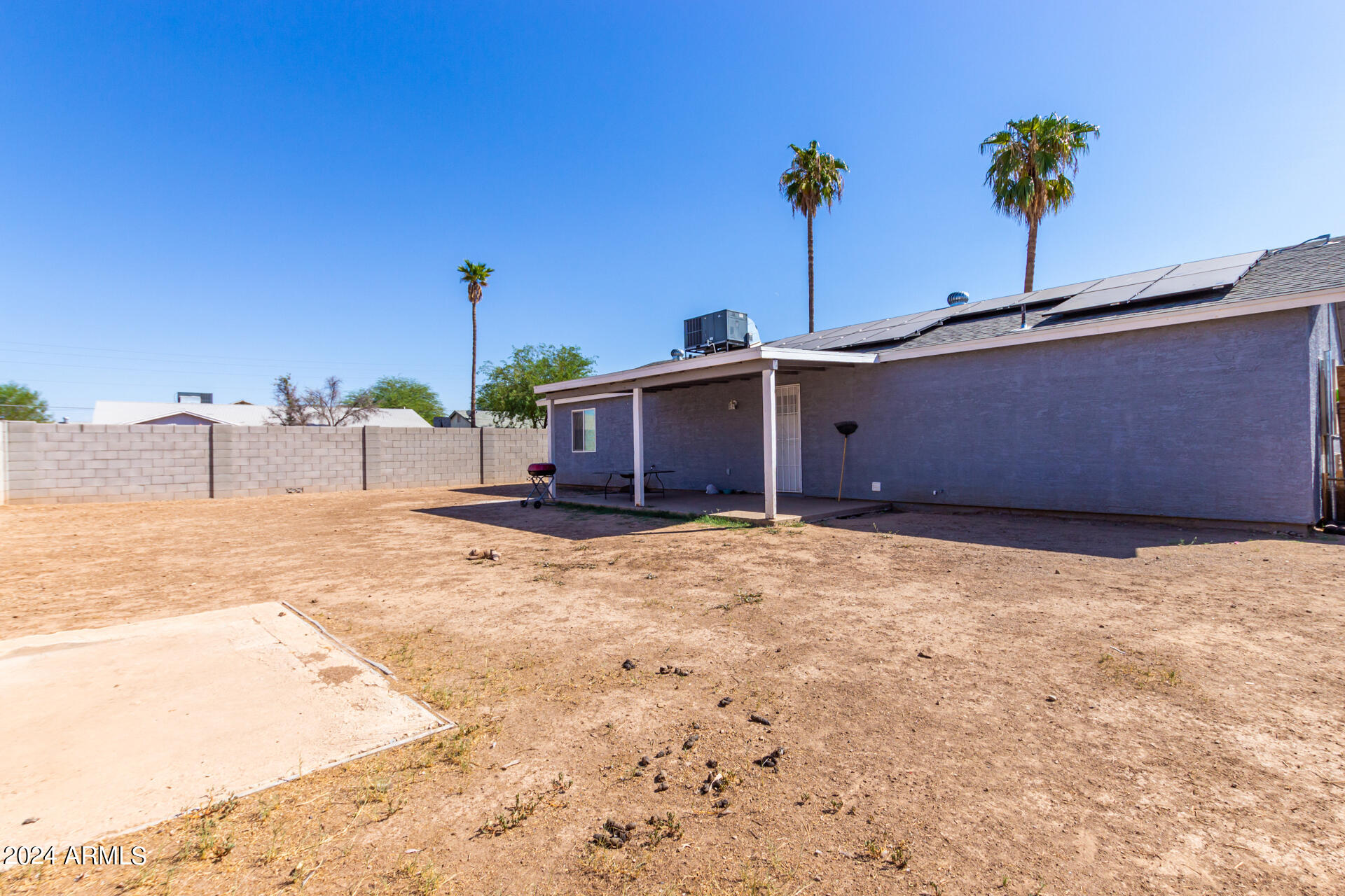 7924 W HIGHLAND Avenue
