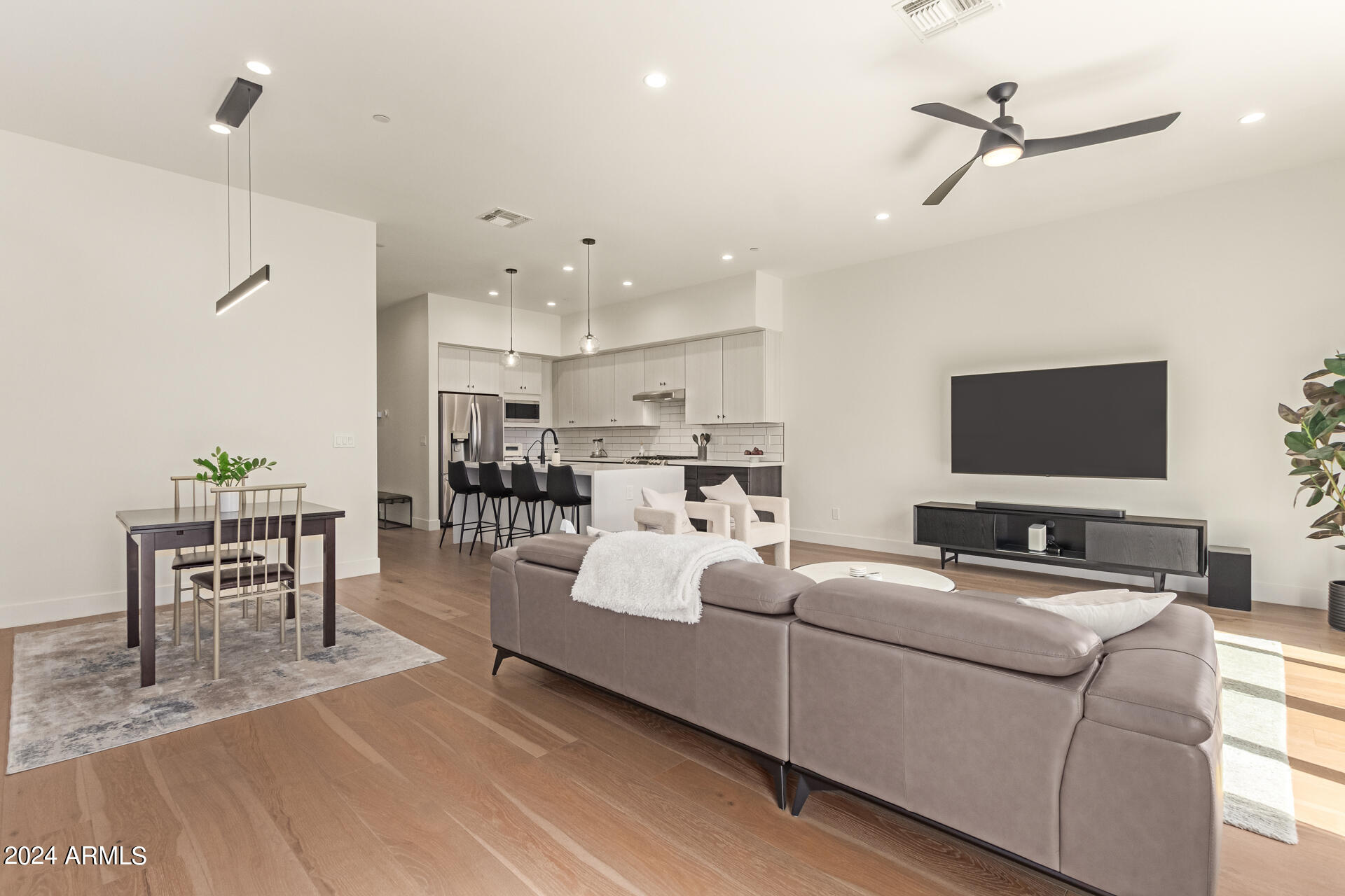 5151 N 13TH Place # 17