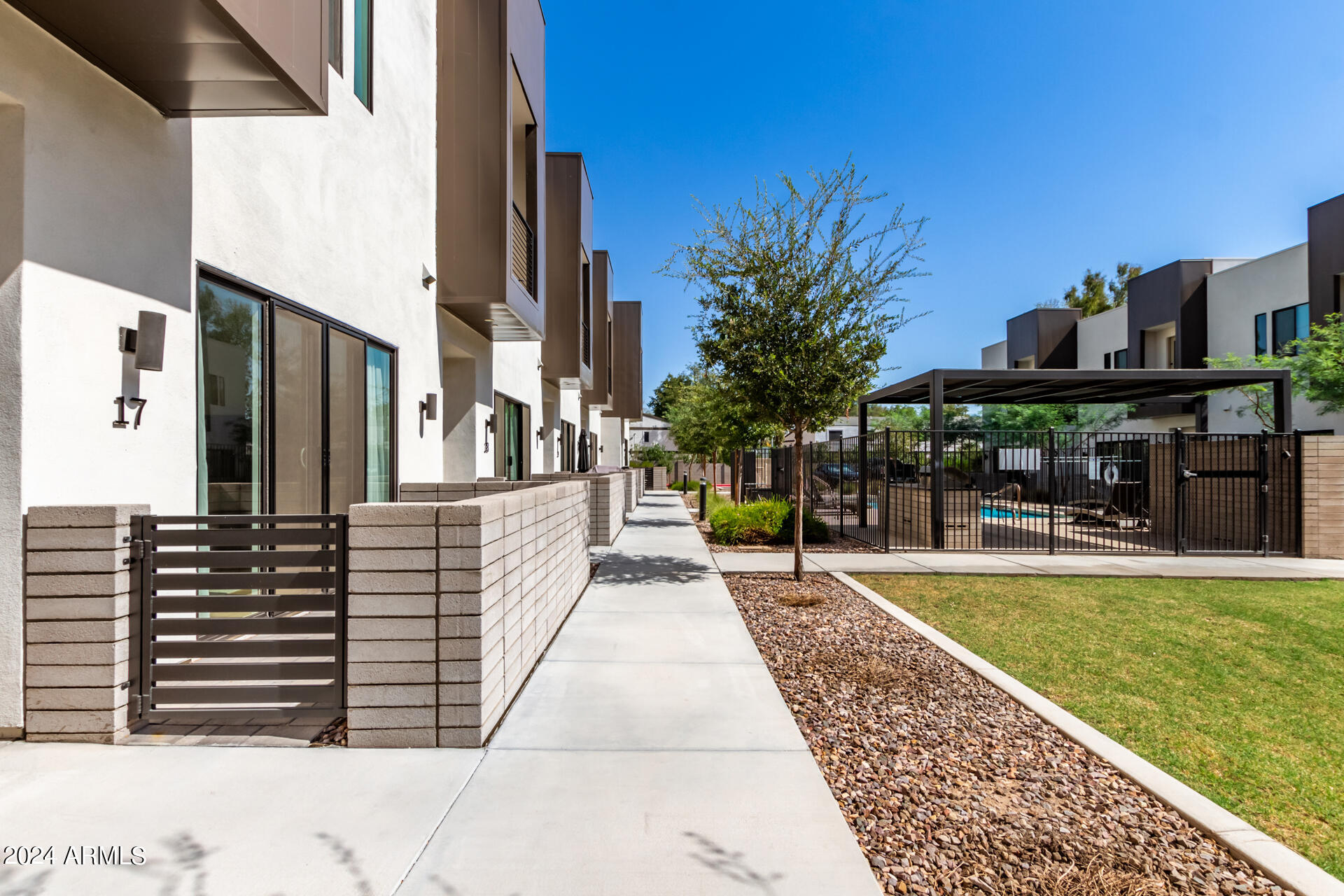 5151 N 13TH Place # 17