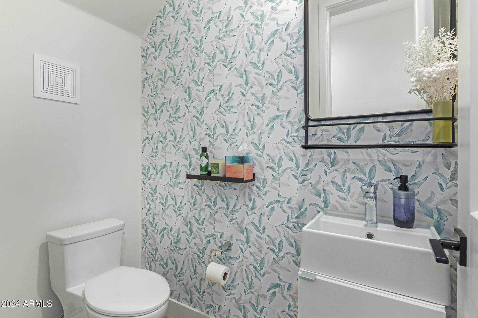 5151 N 13TH Place # 17