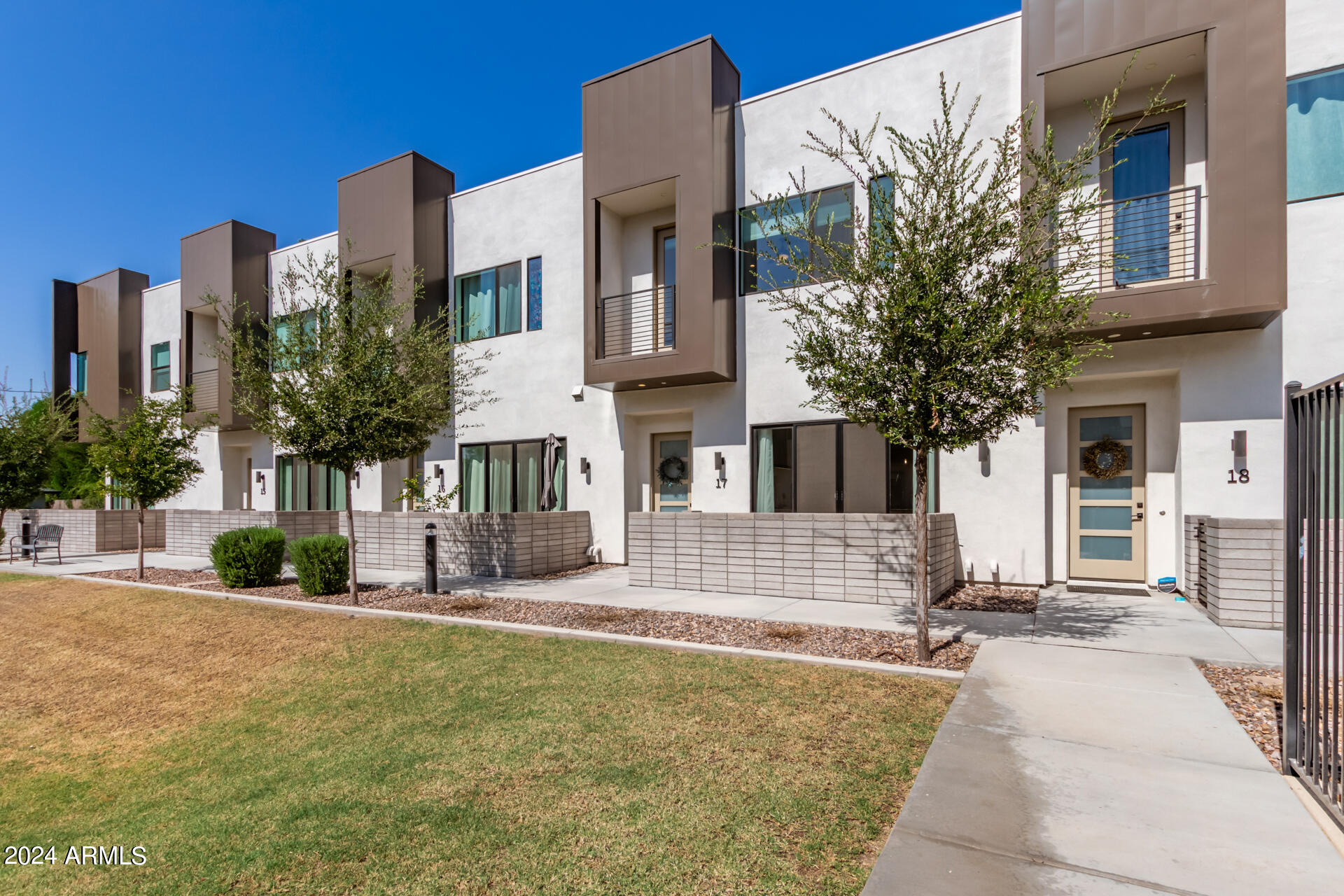 5151 N 13TH Place # 17