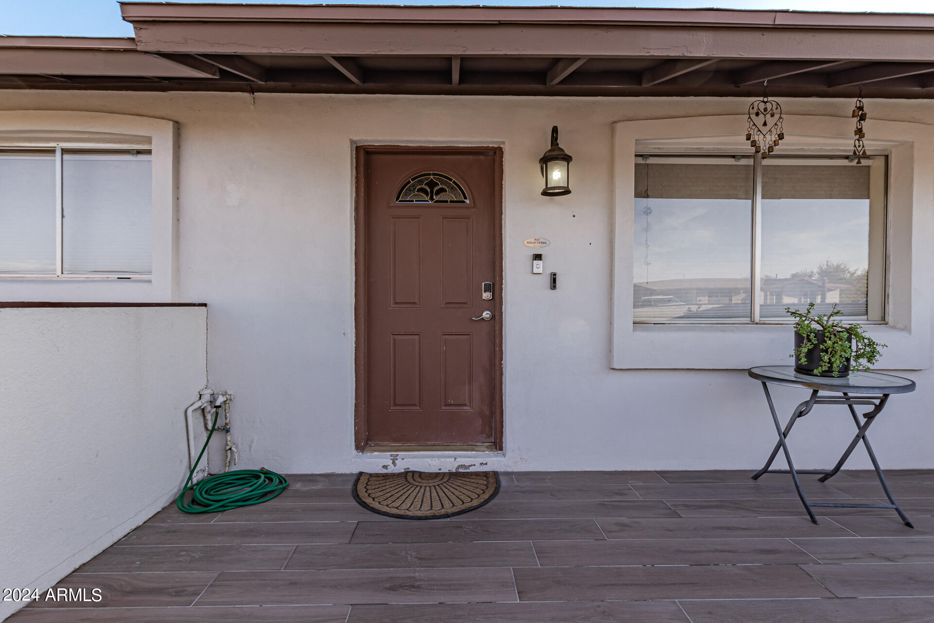 1821 W BEHREND Drive