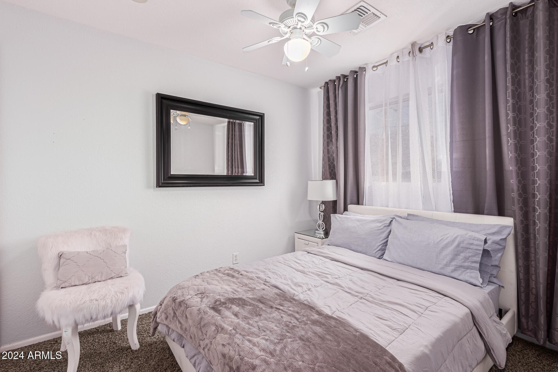 1821 W BEHREND Drive