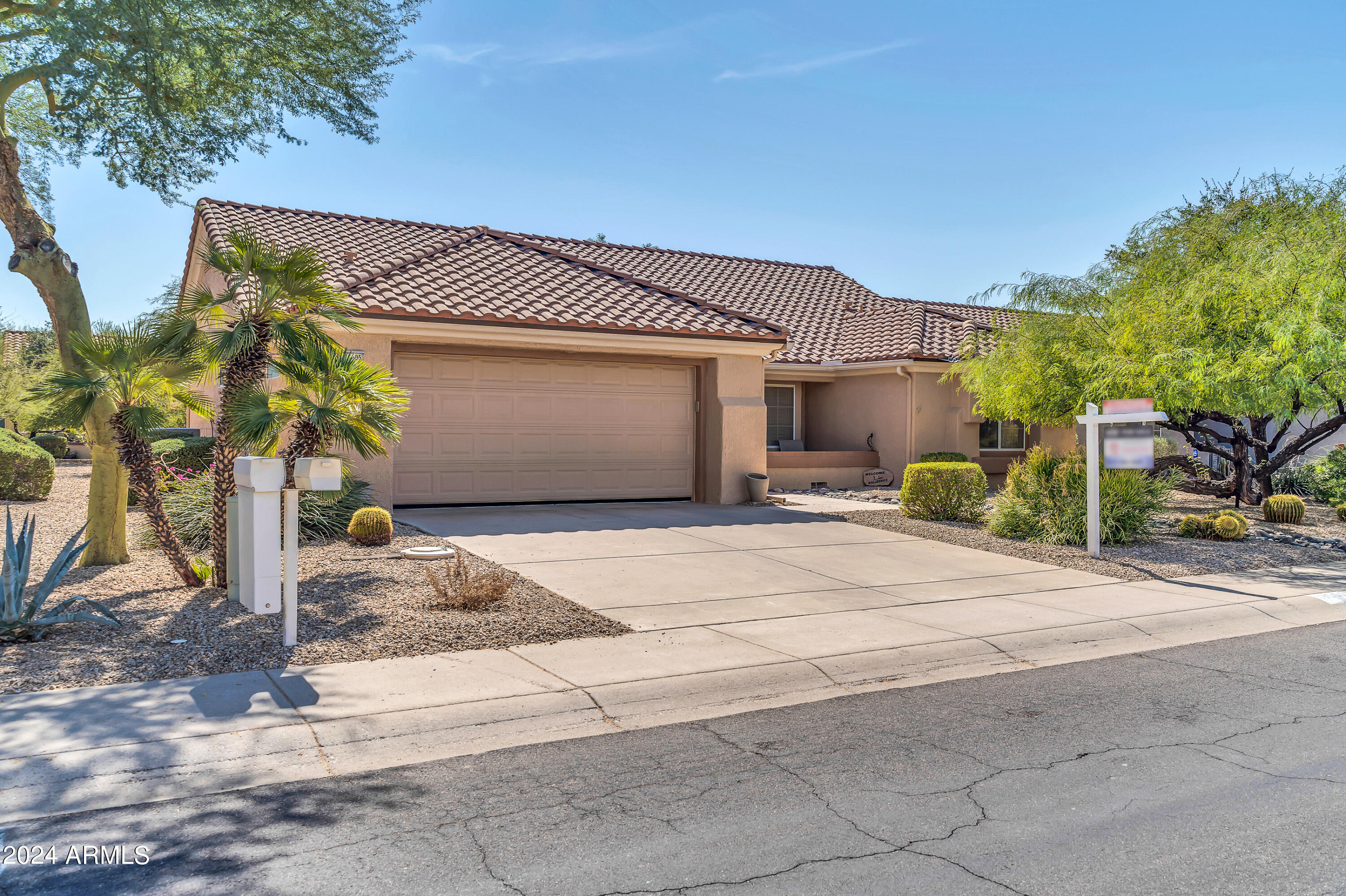 13605 W ROBERTSON Drive