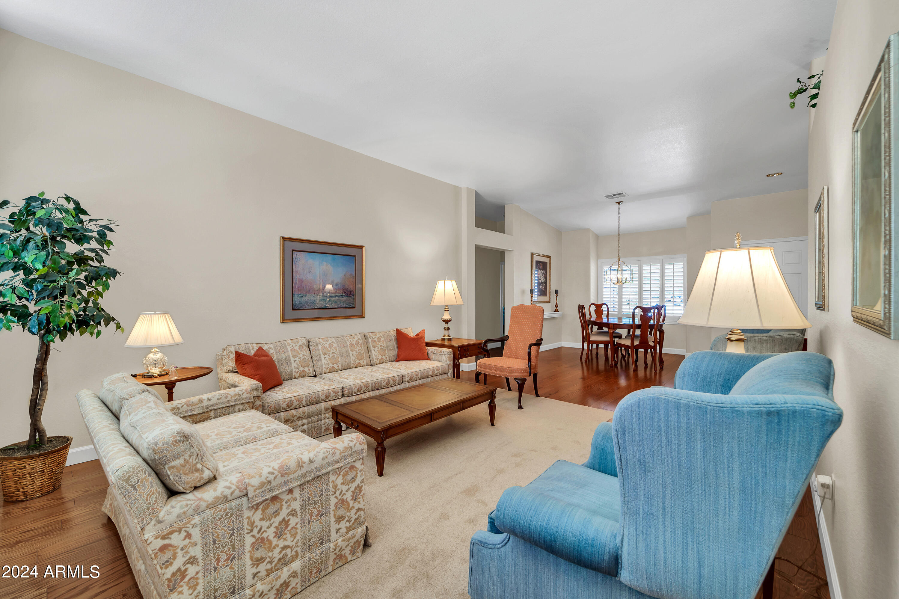 13605 W ROBERTSON Drive