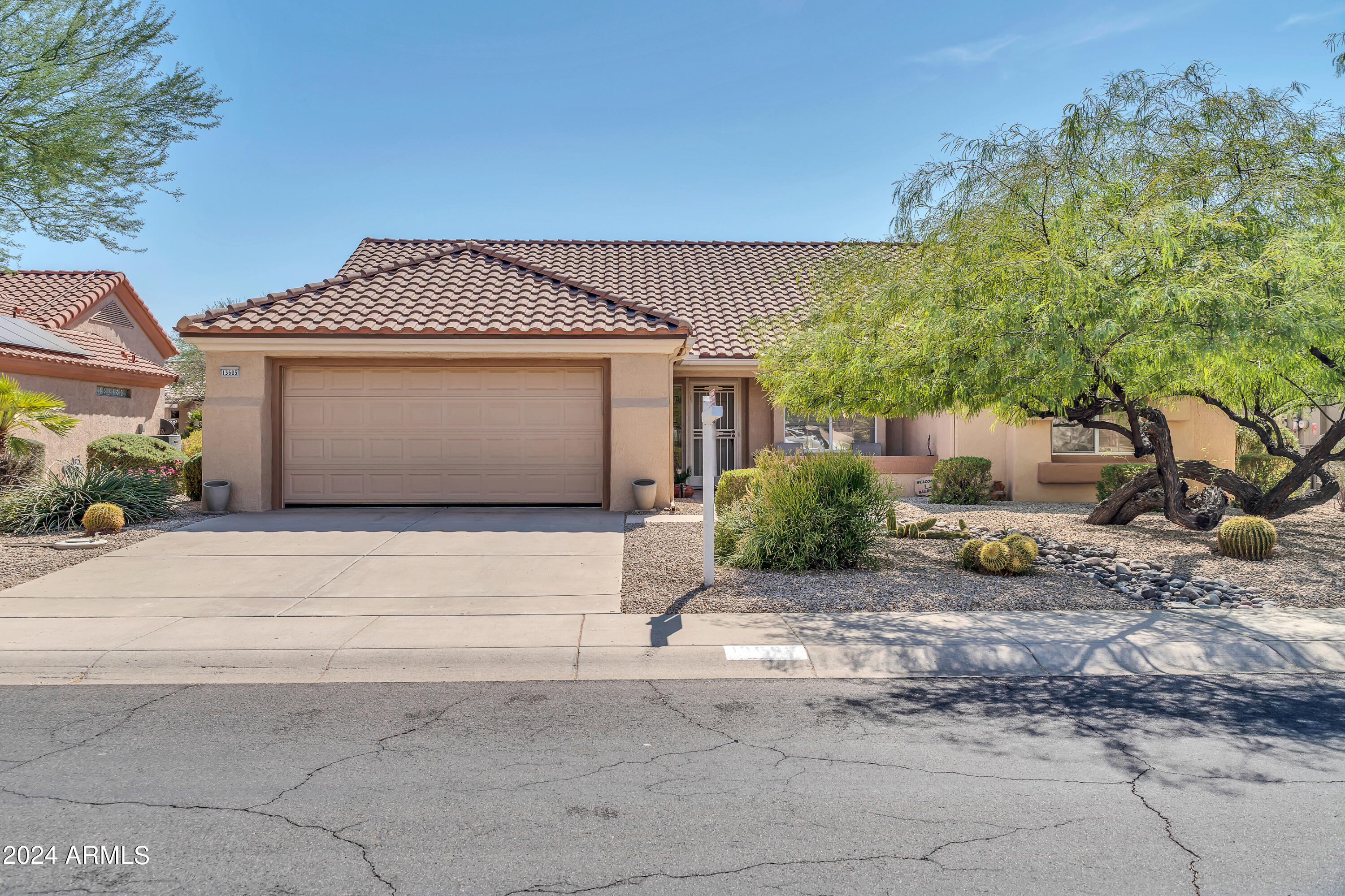 13605 W ROBERTSON Drive