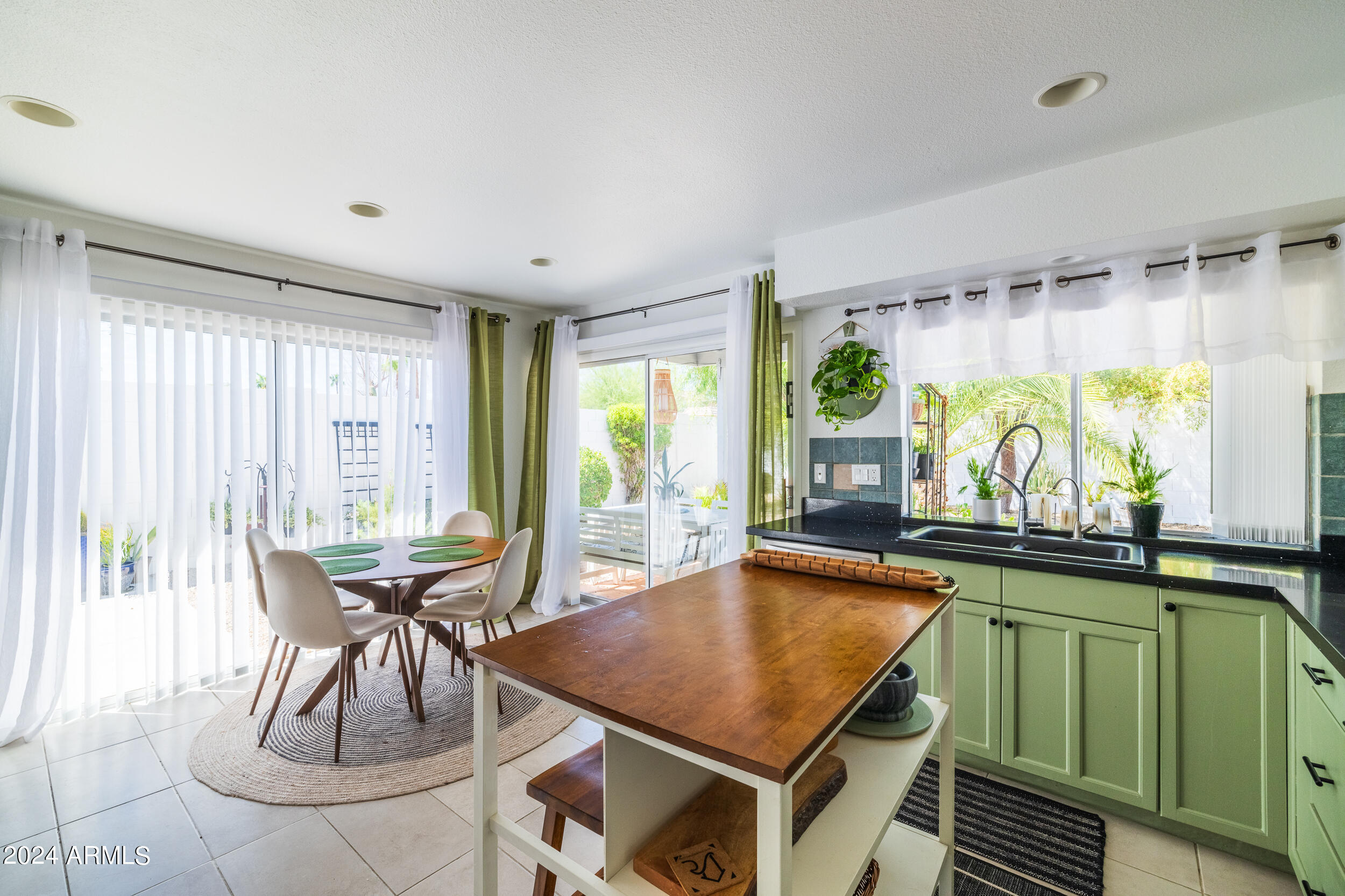 17006 E CALLE DEL SOL Road