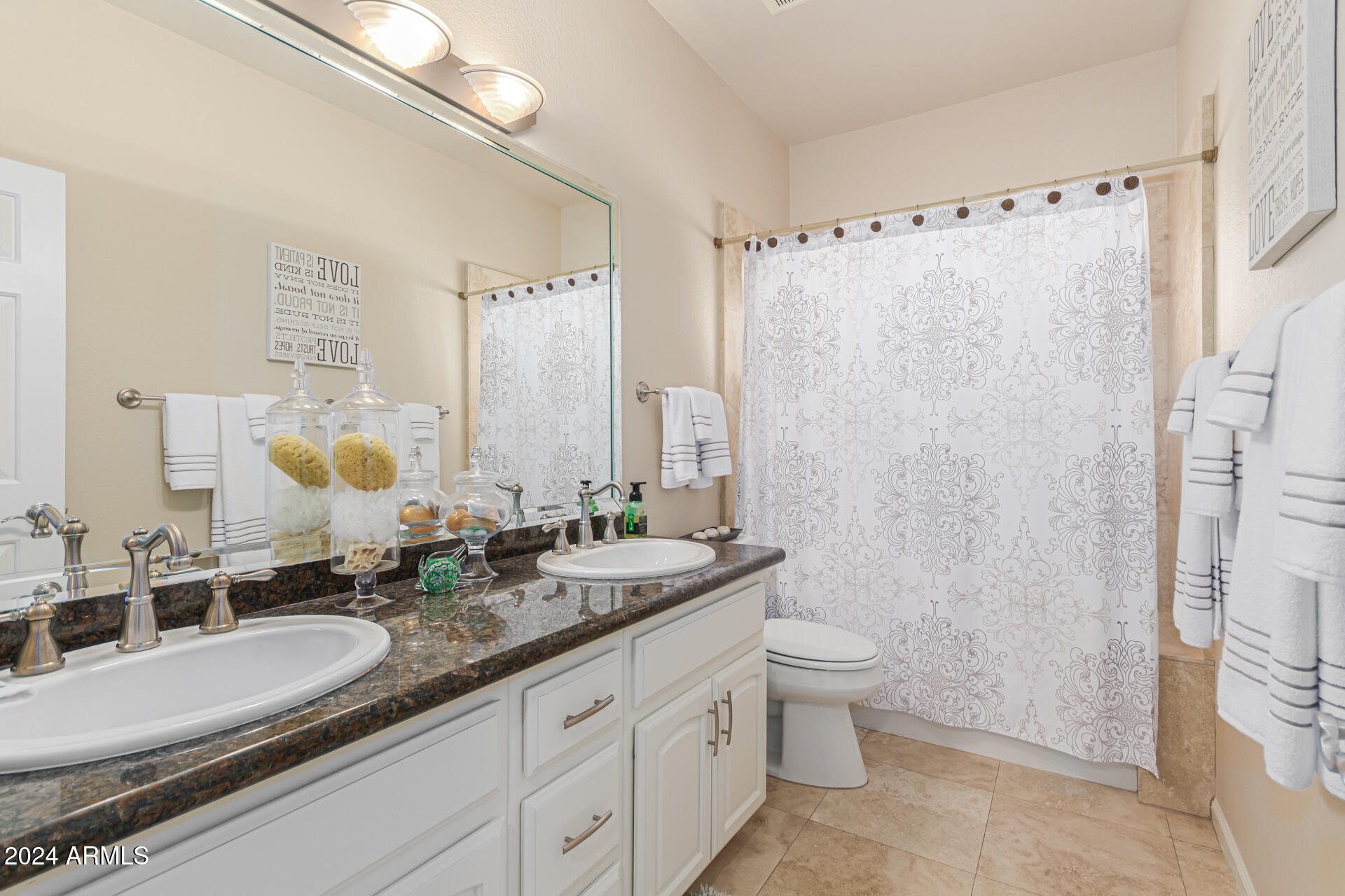 10810 E BELLA VISTA Drive