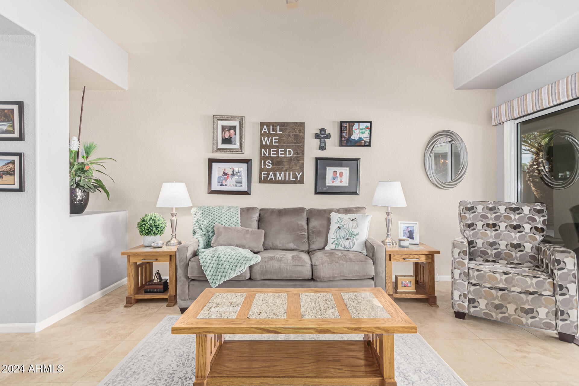10810 E BELLA VISTA Drive