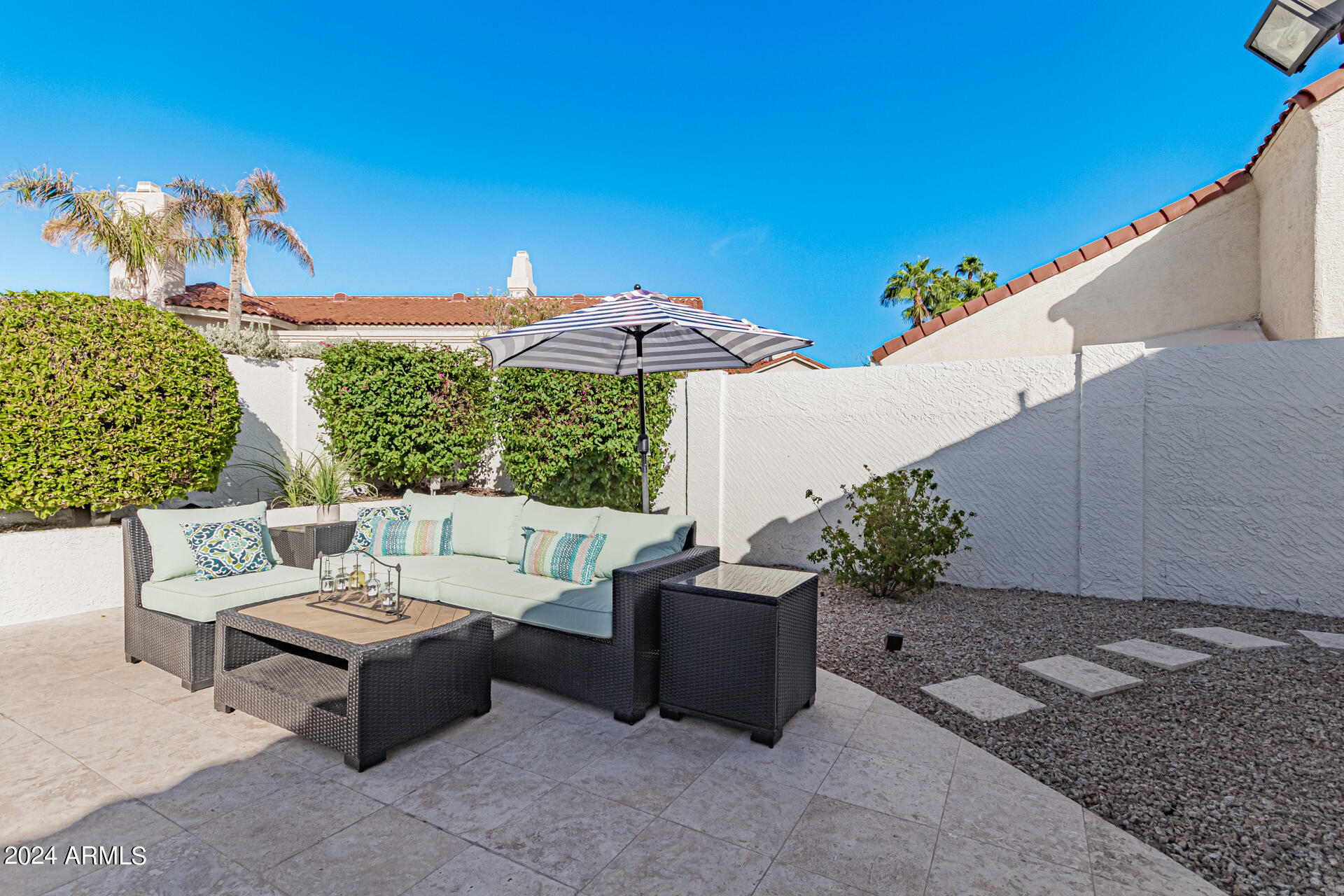10810 E BELLA VISTA Drive