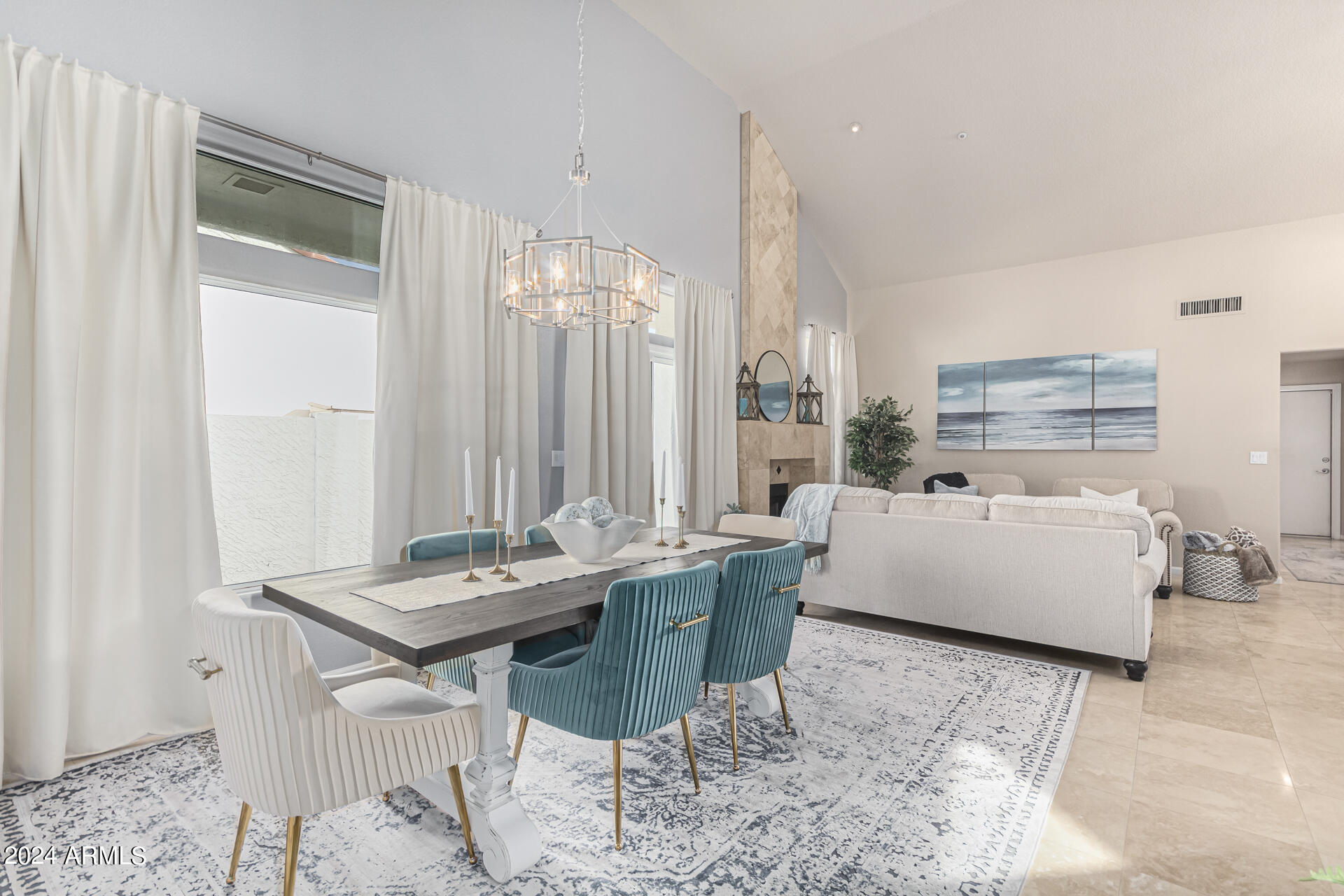 10810 E BELLA VISTA Drive