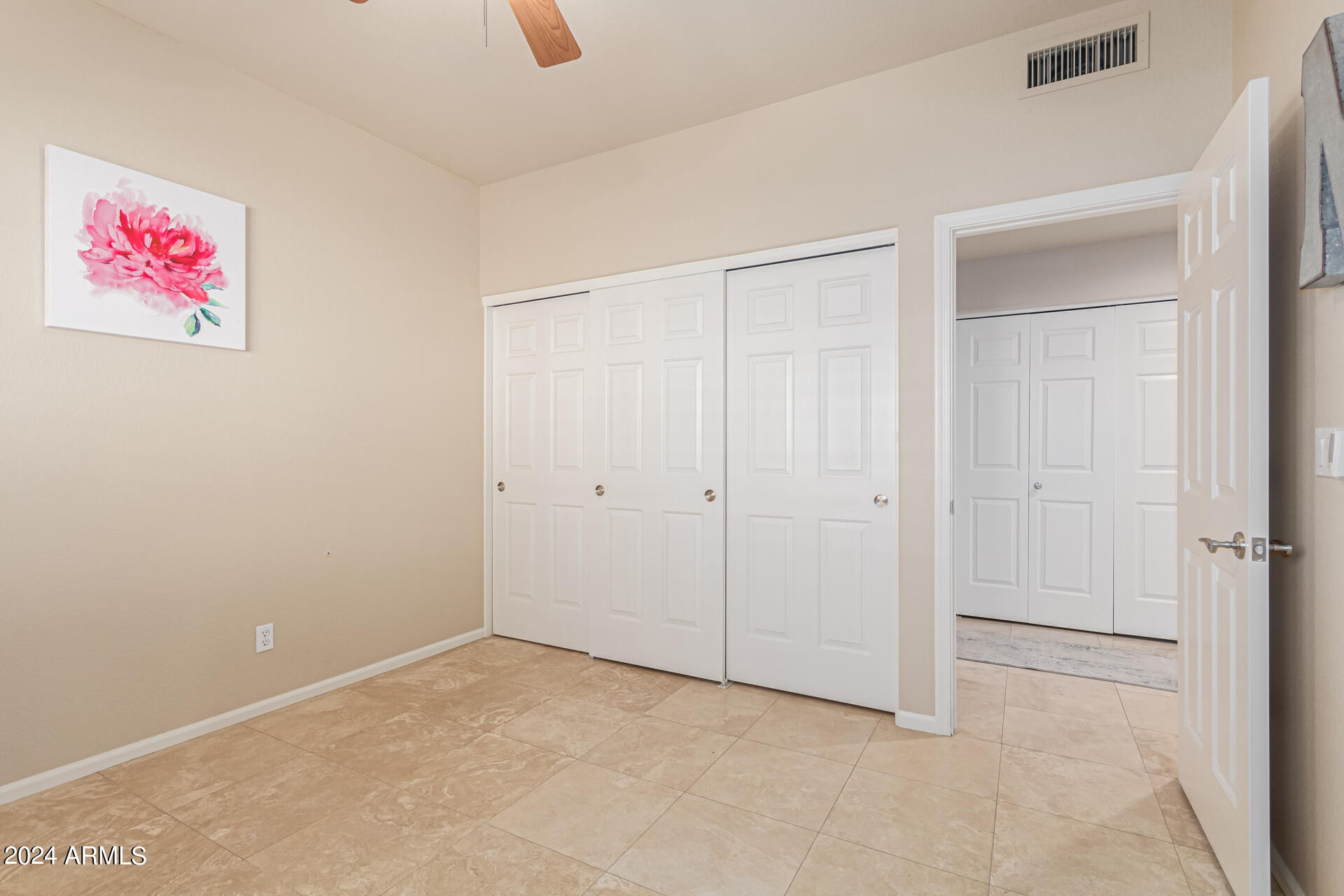 10810 E BELLA VISTA Drive