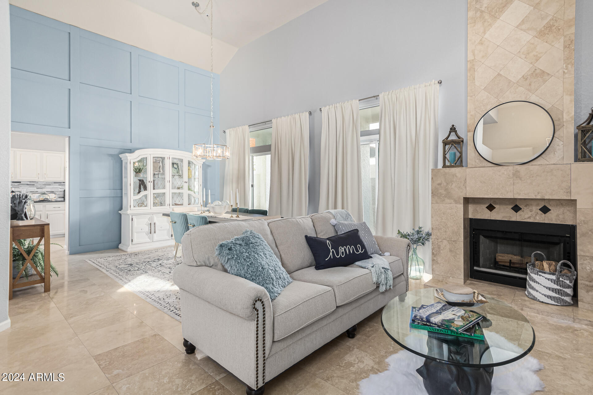 10810 E BELLA VISTA Drive