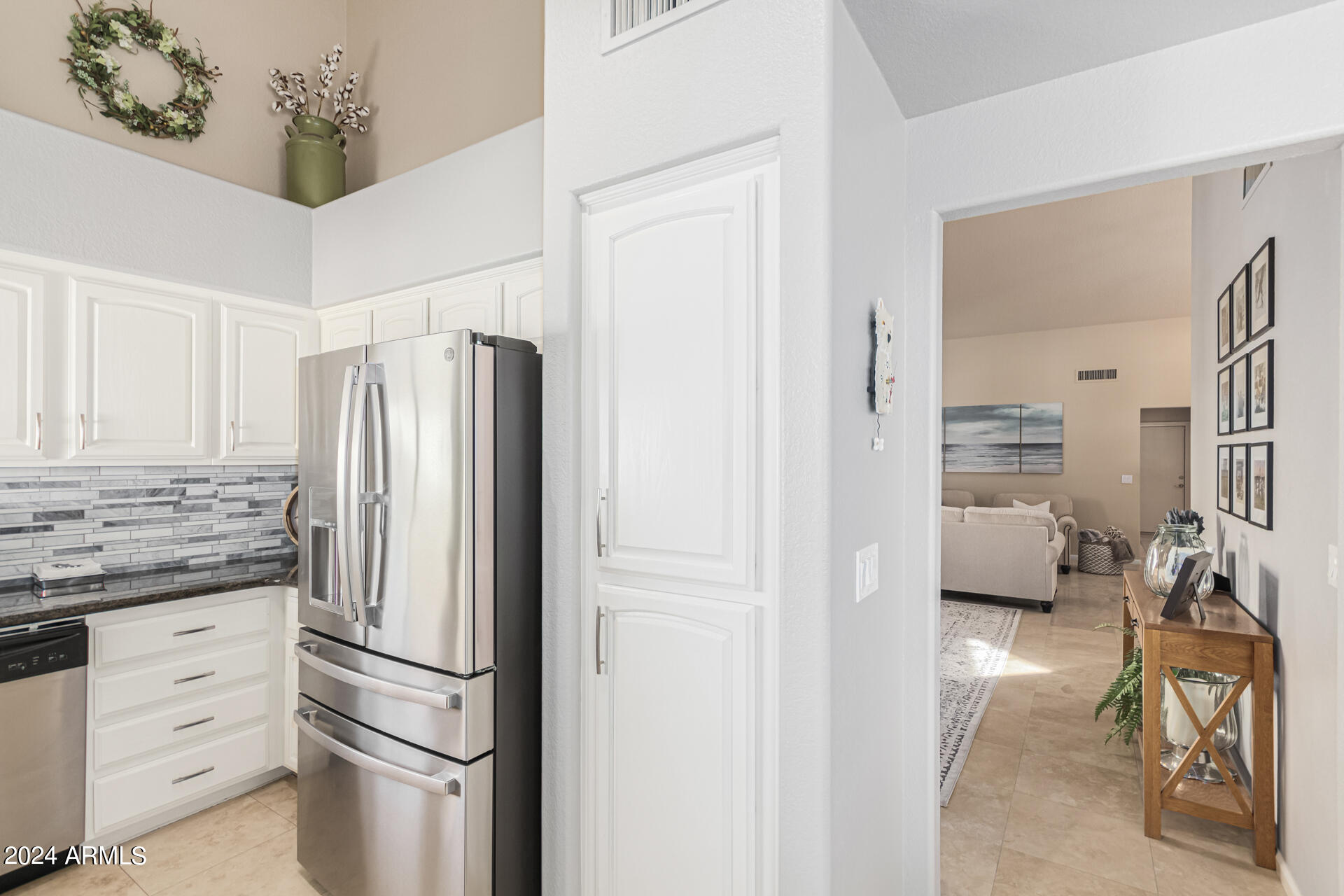 10810 E BELLA VISTA Drive