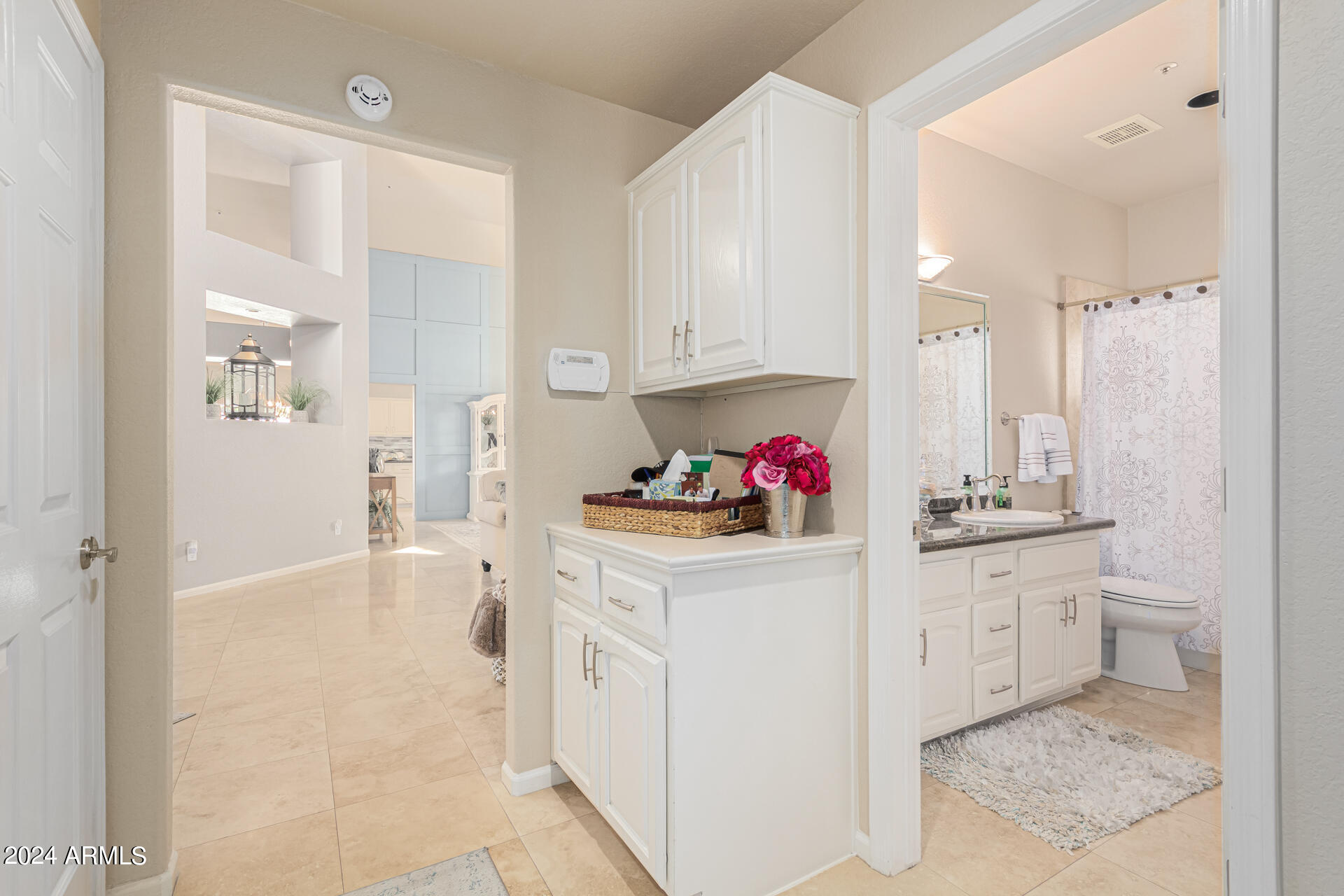 10810 E BELLA VISTA Drive