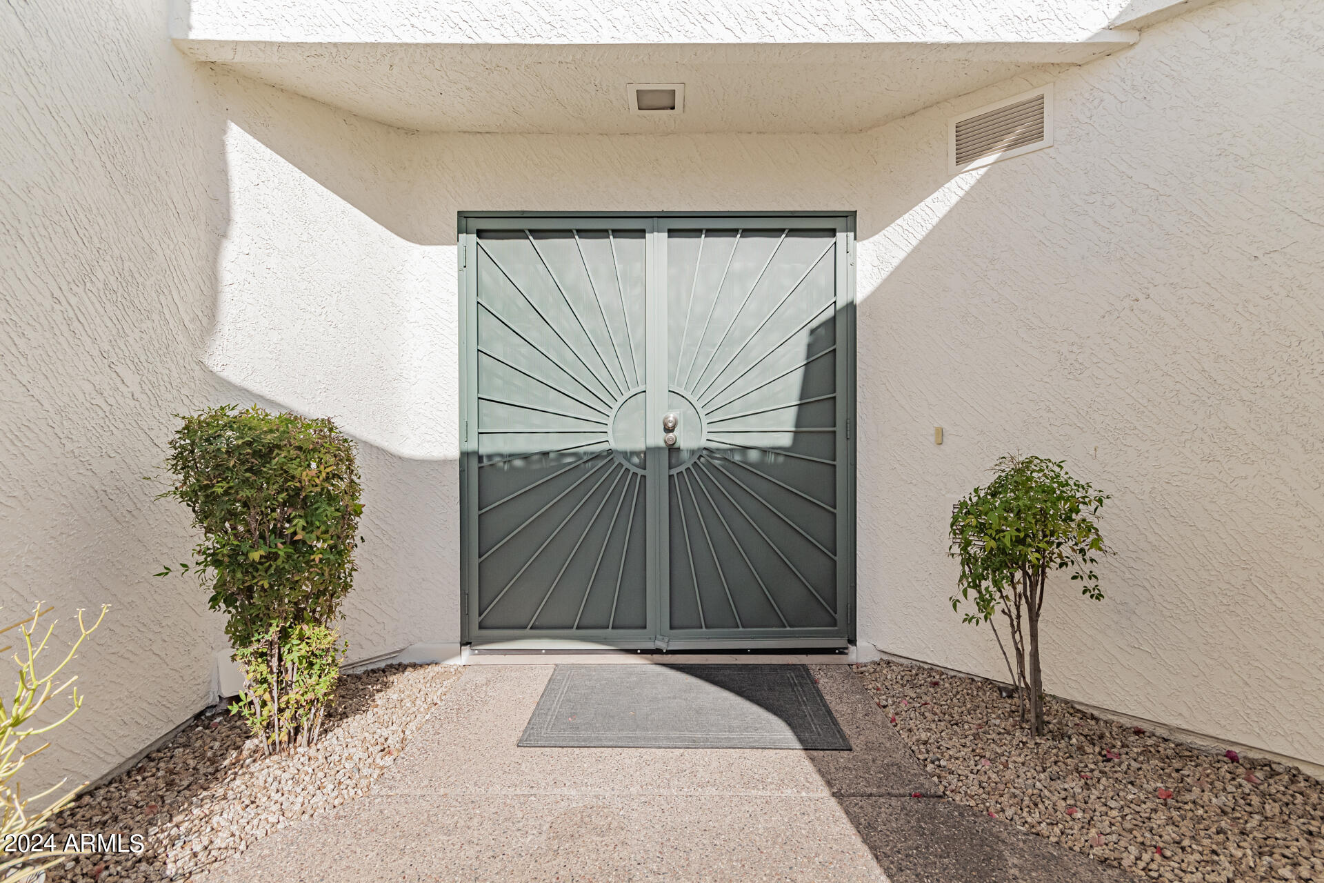 10810 E BELLA VISTA Drive