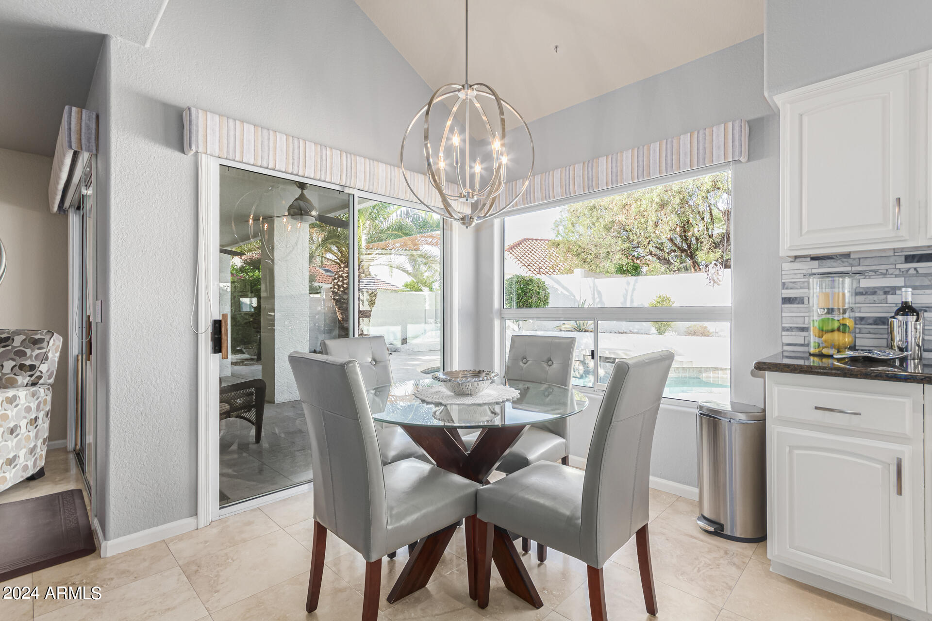 10810 E BELLA VISTA Drive