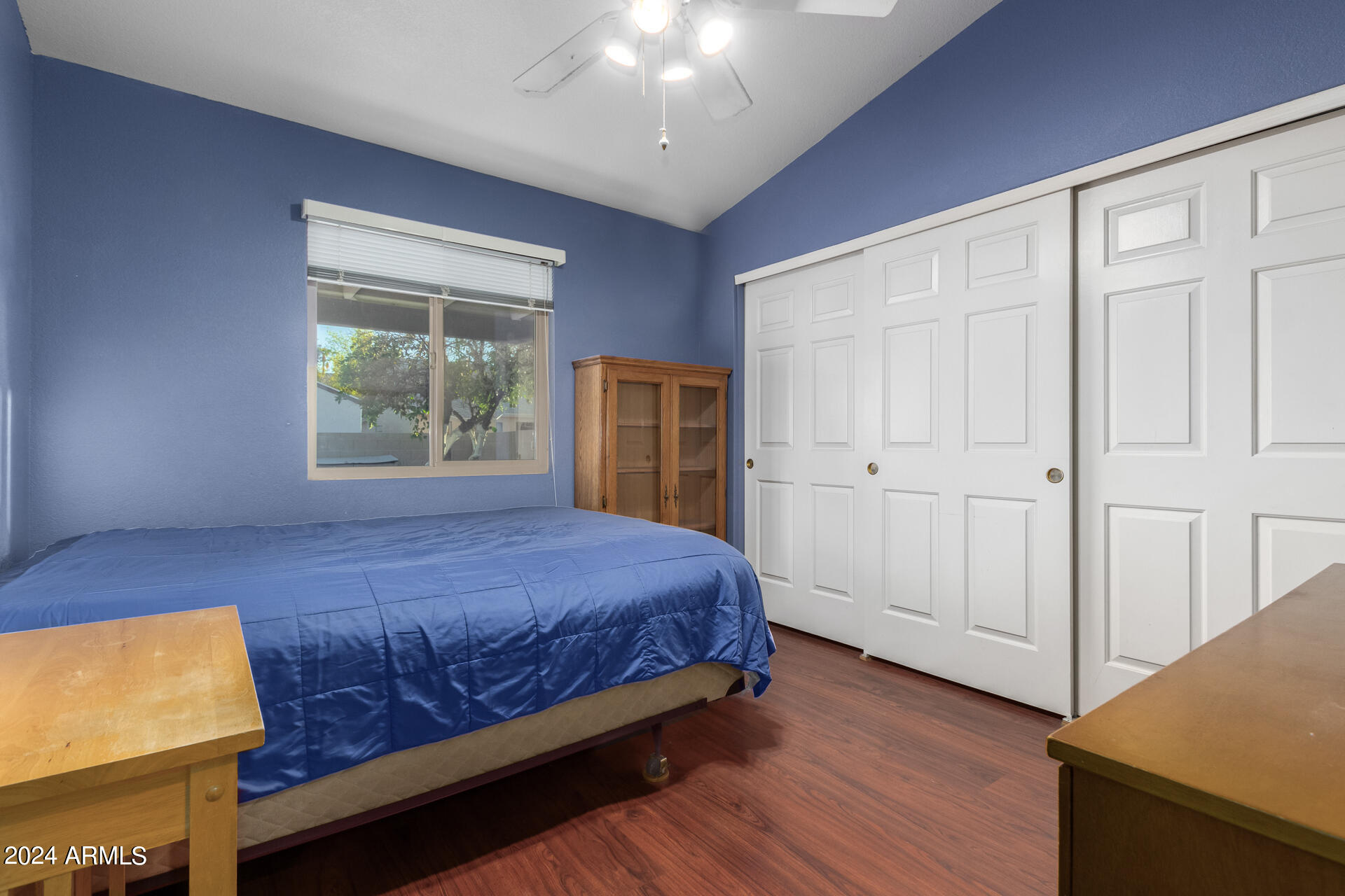 1531 E ROSEMONTE Drive