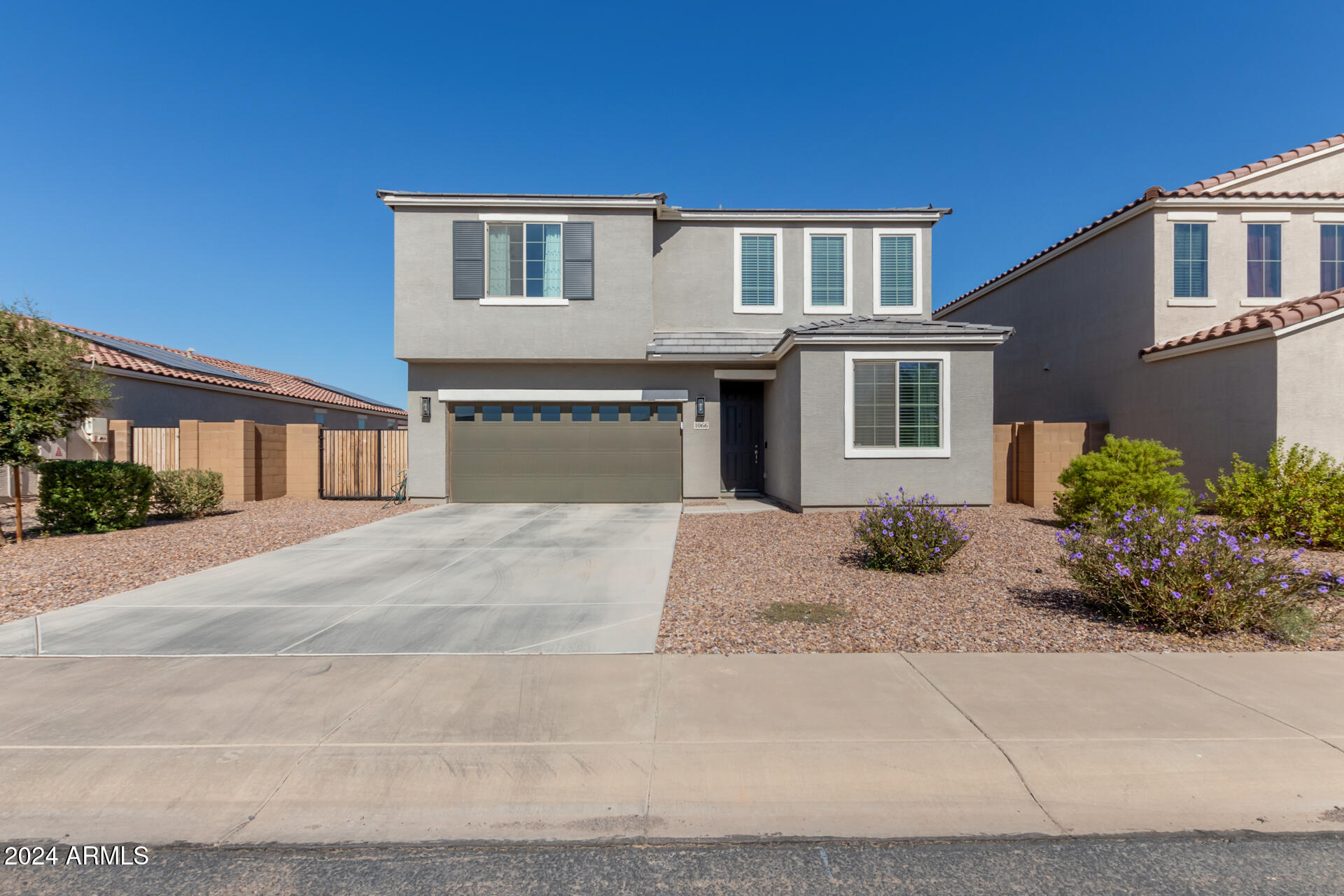 1066 W SULLIVAN Avenue