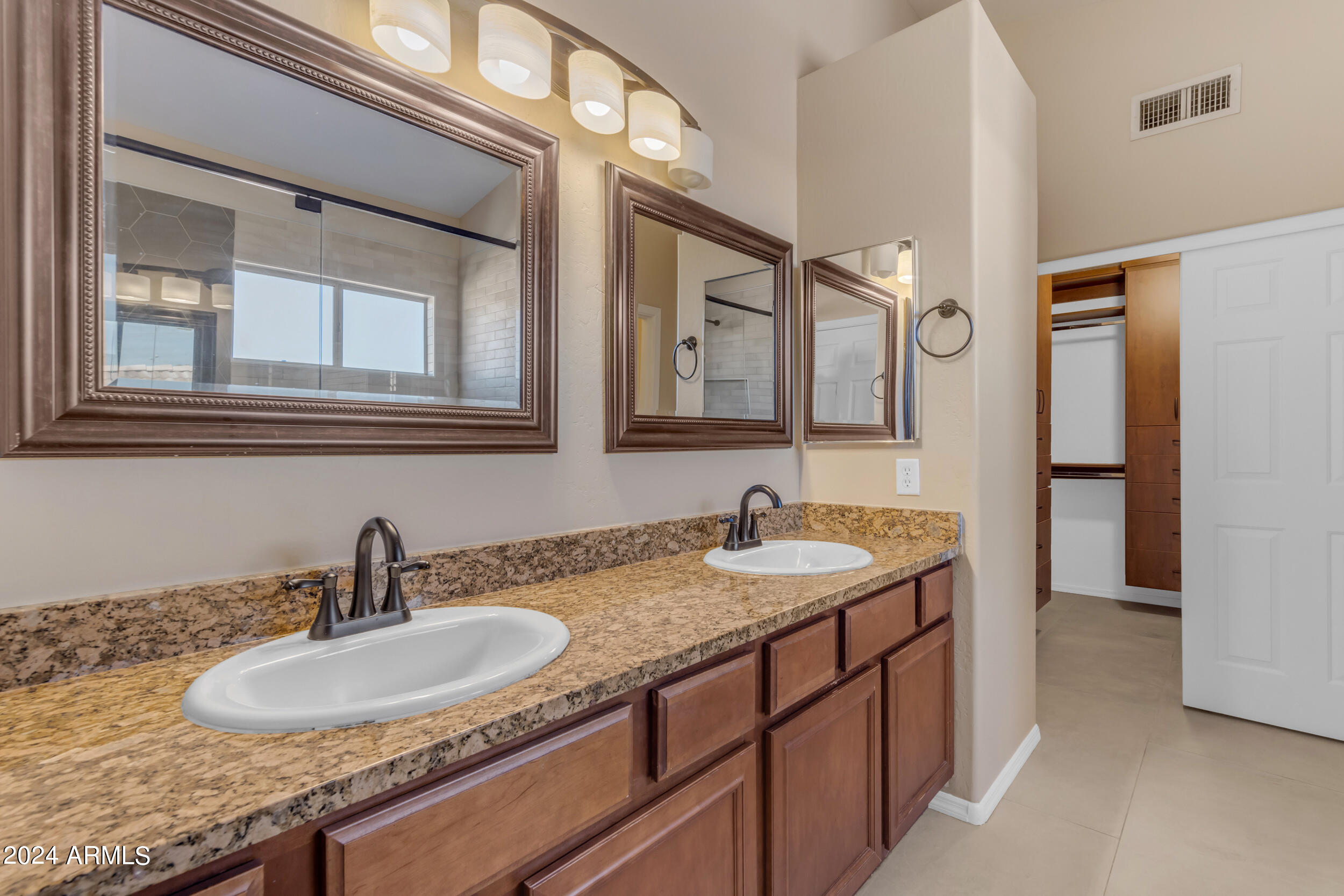 971 N FLORENCE Drive