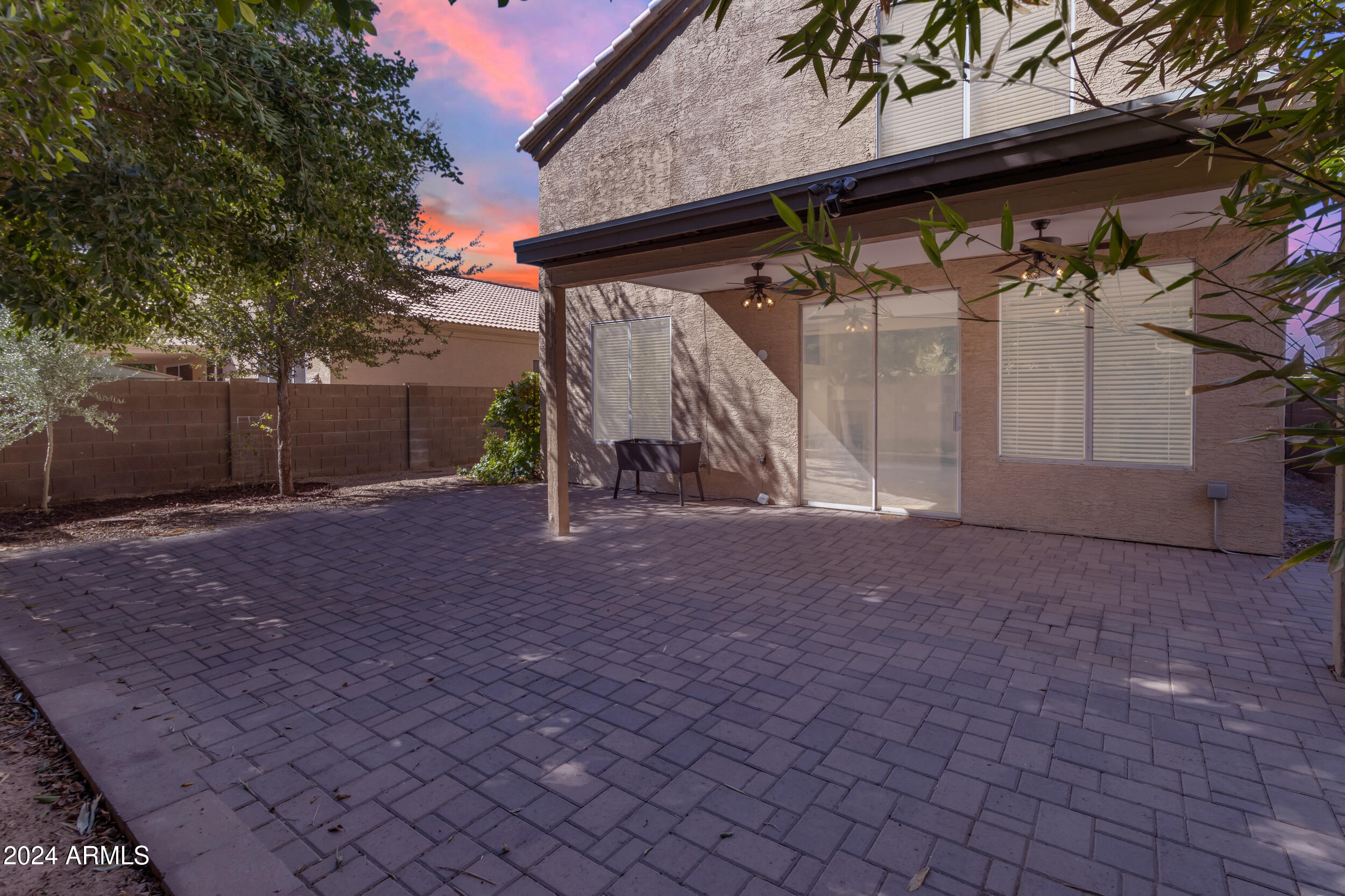 971 N FLORENCE Drive