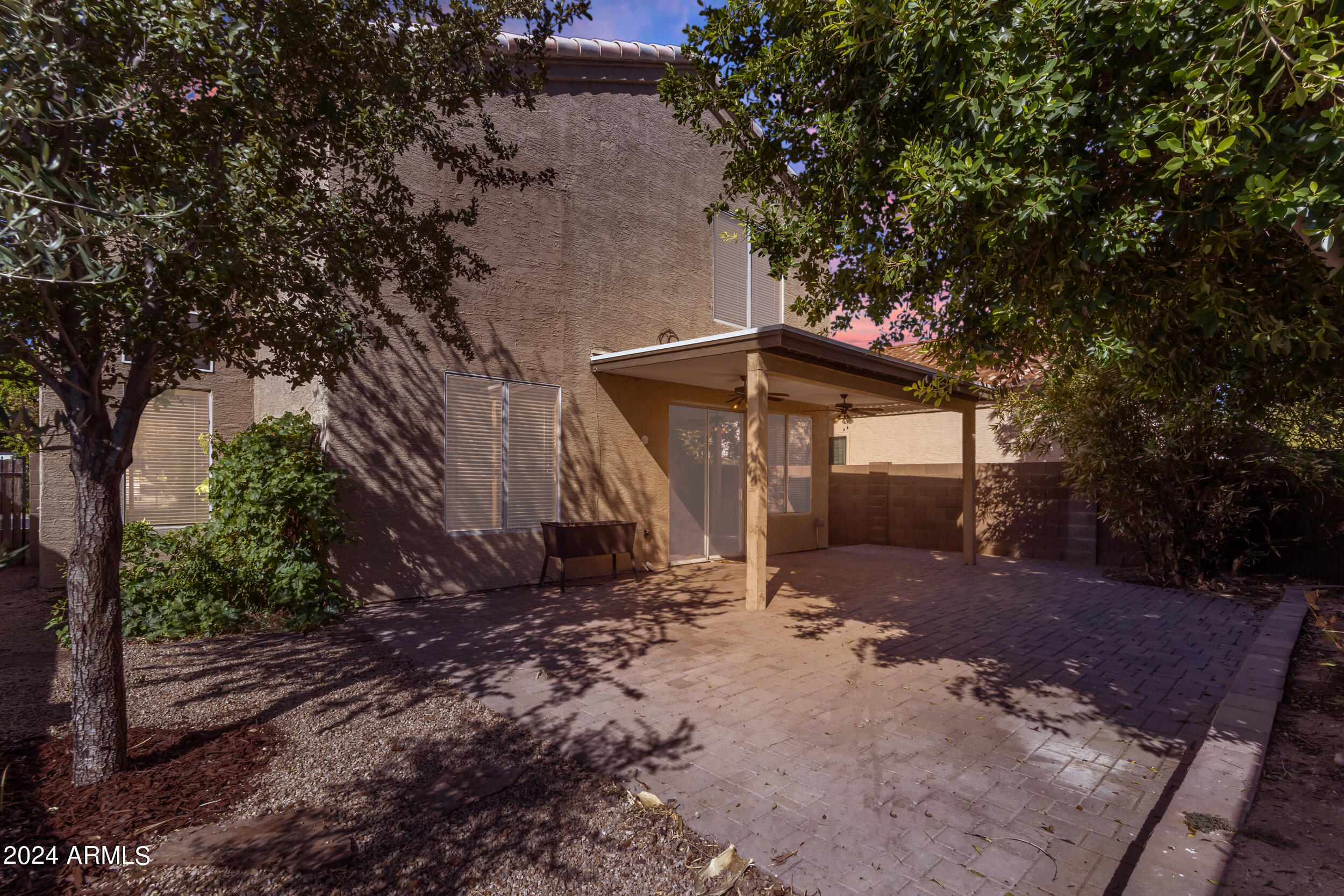 971 N FLORENCE Drive