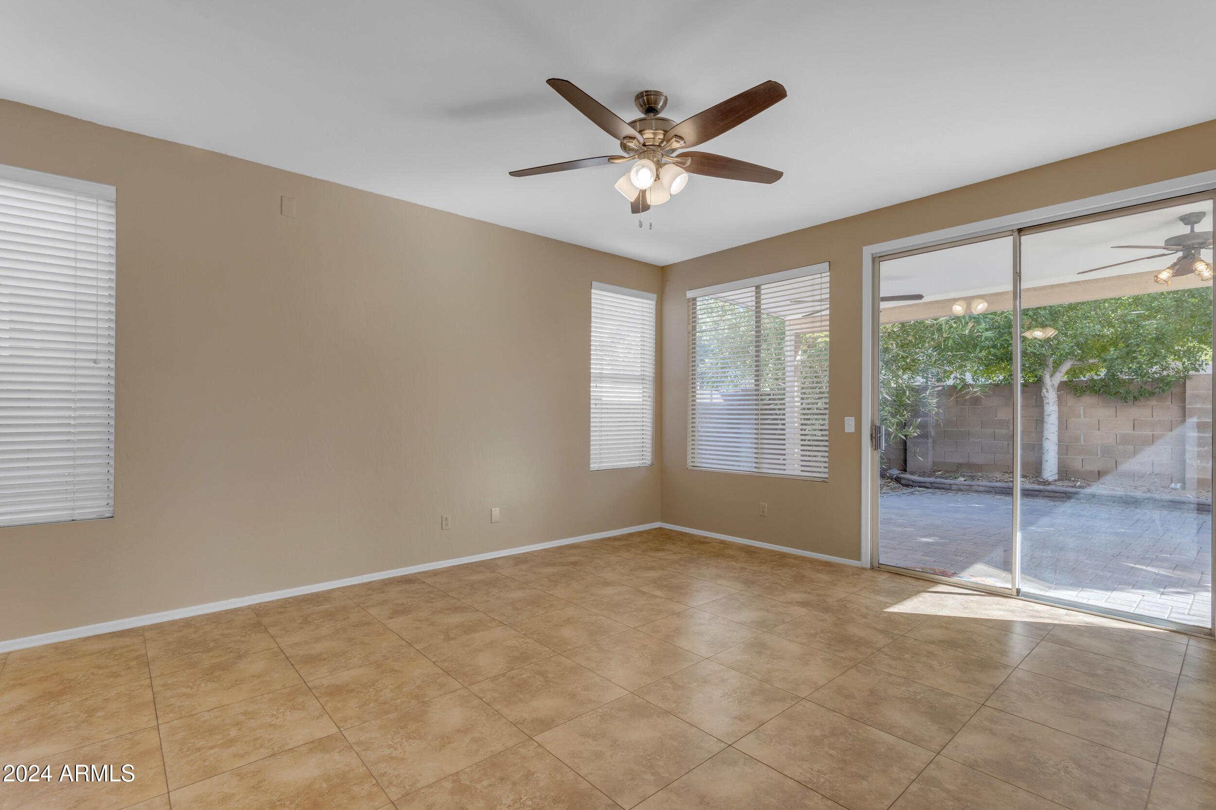 971 N FLORENCE Drive