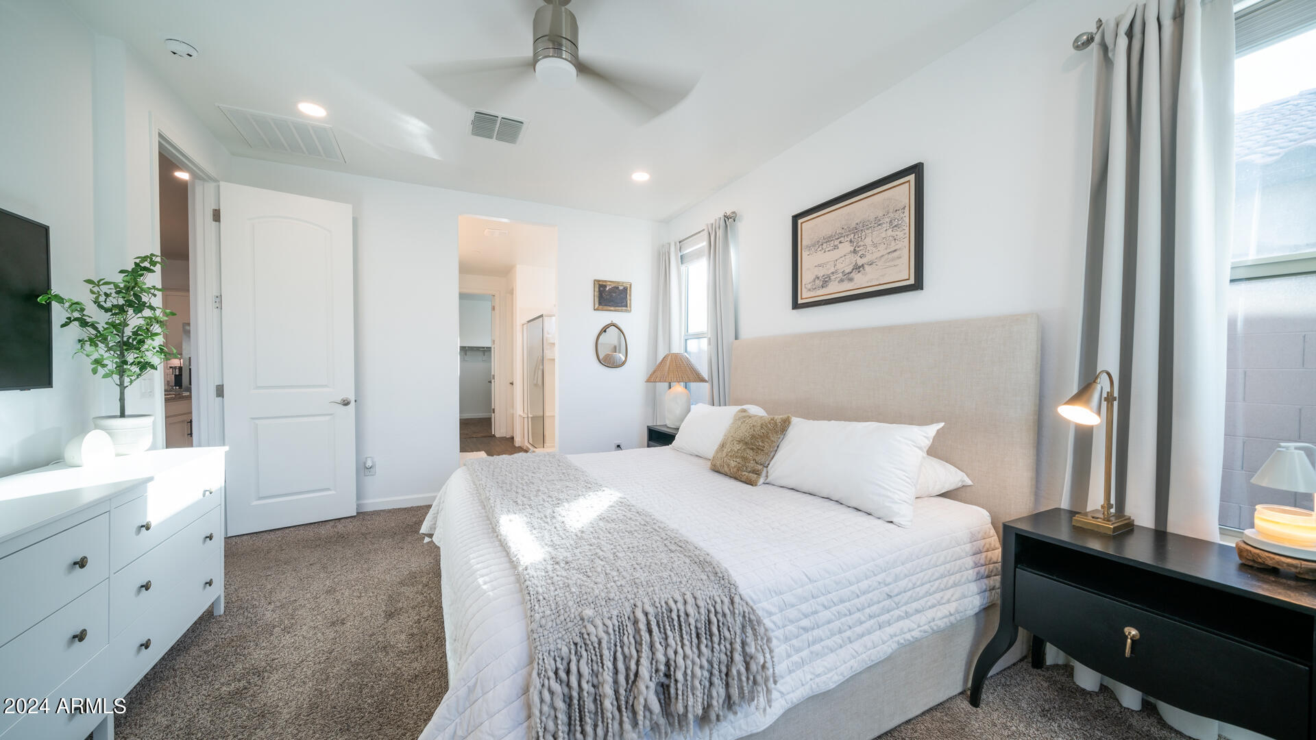 12002 W LONE TREE Trail