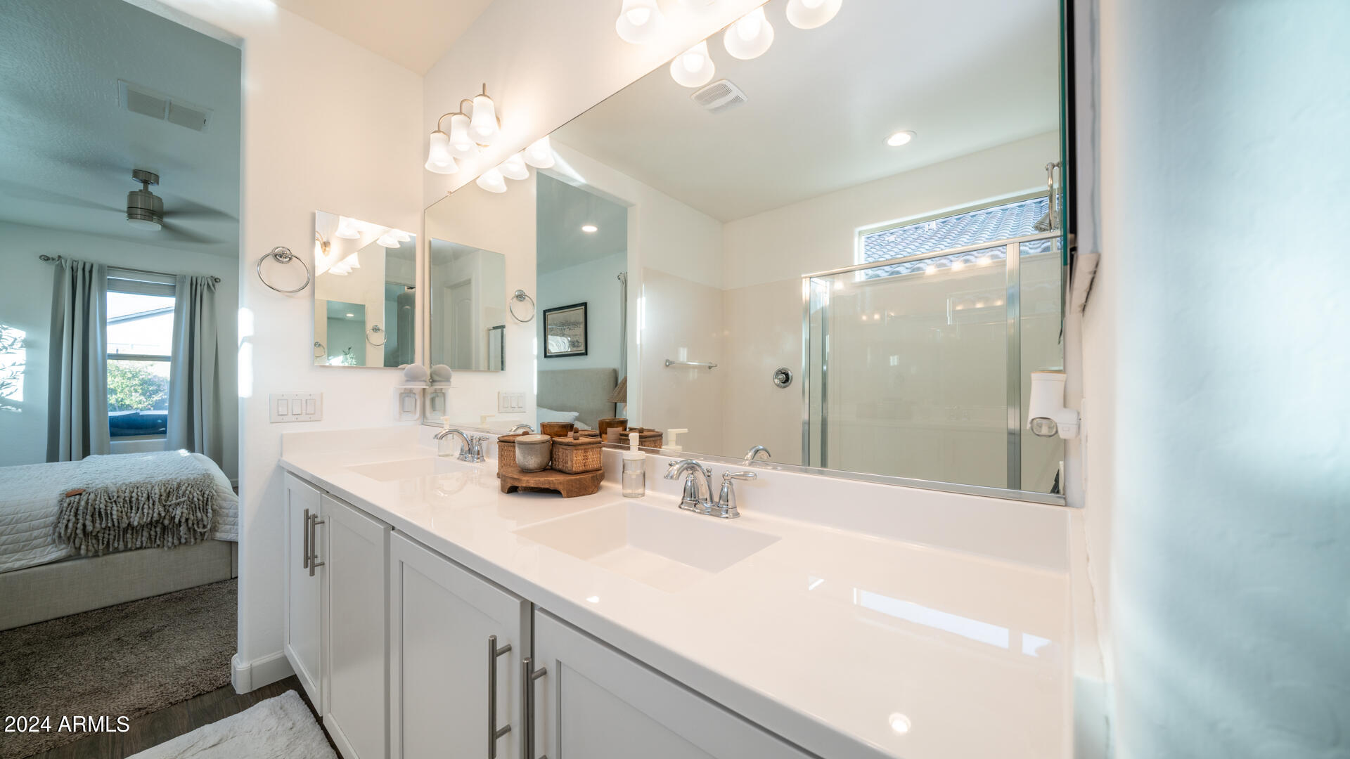 12002 W LONE TREE Trail