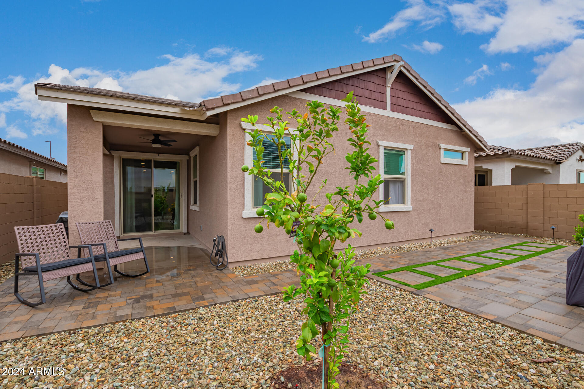 4078 E CATCLAW Street