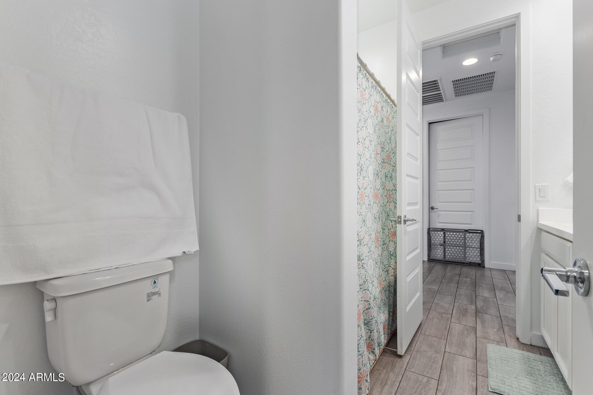 4078 E CATCLAW Street