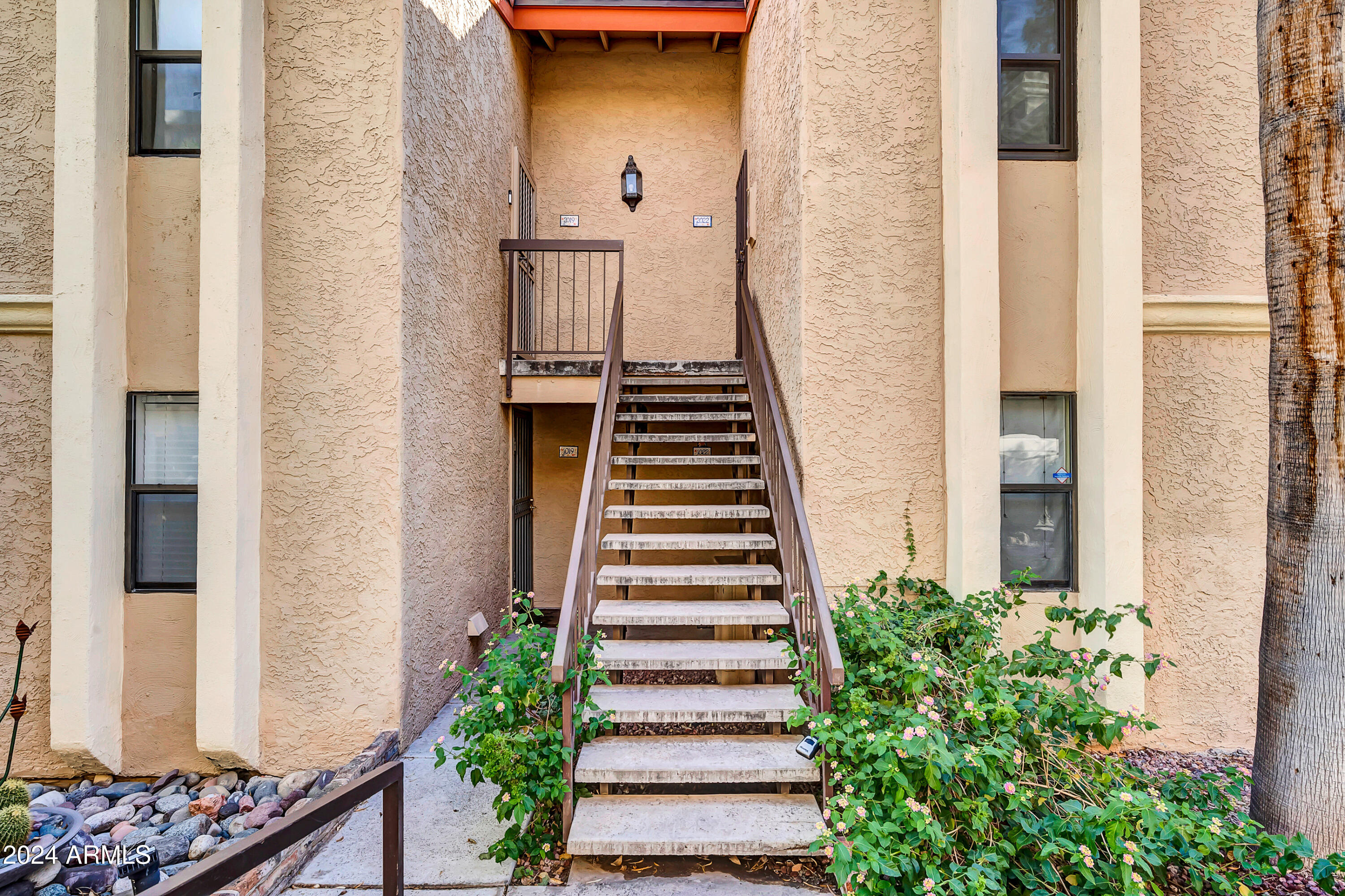 10410 N CAVE CREEK Road # 2022