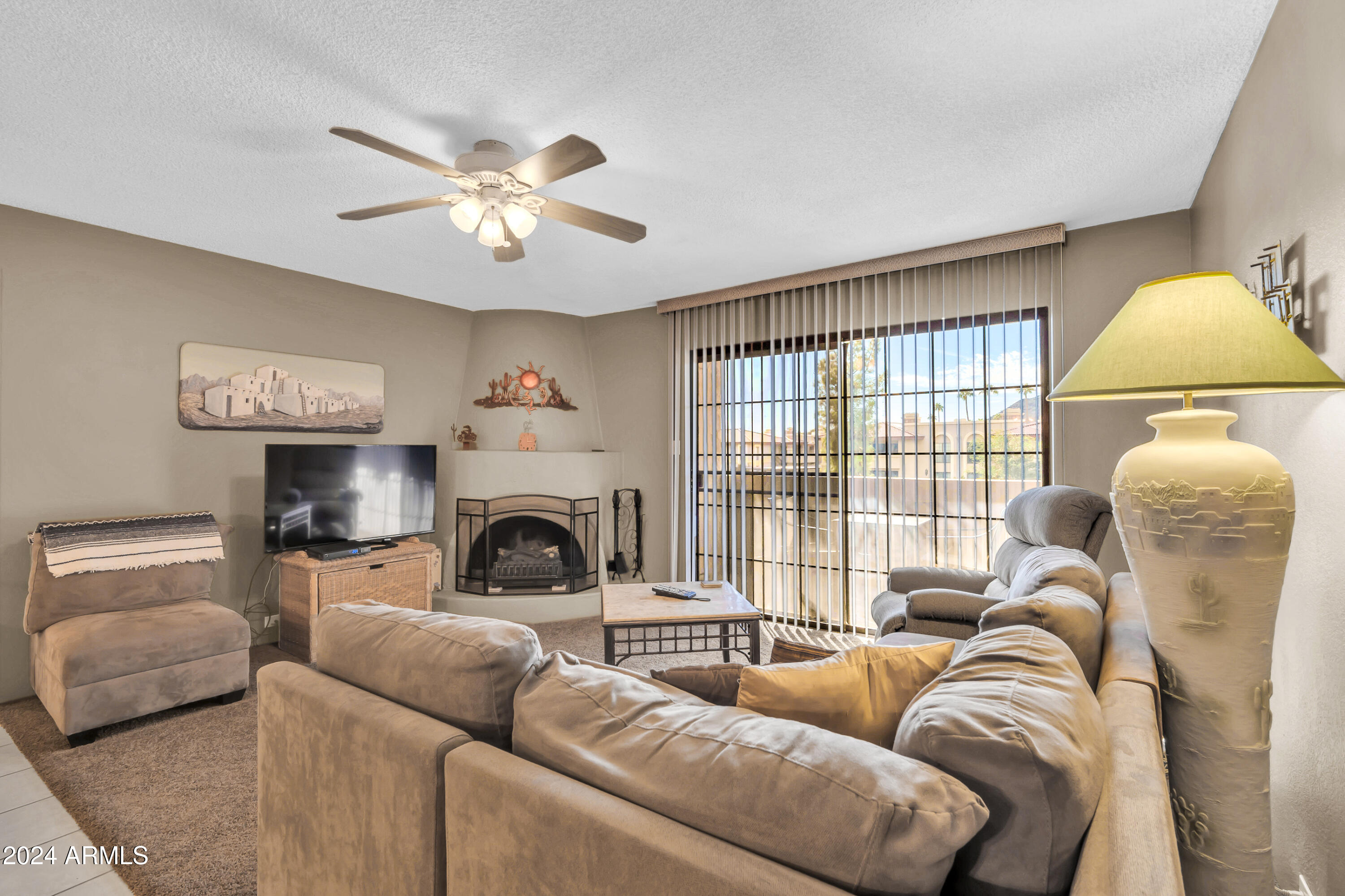 10410 N CAVE CREEK Road # 2022