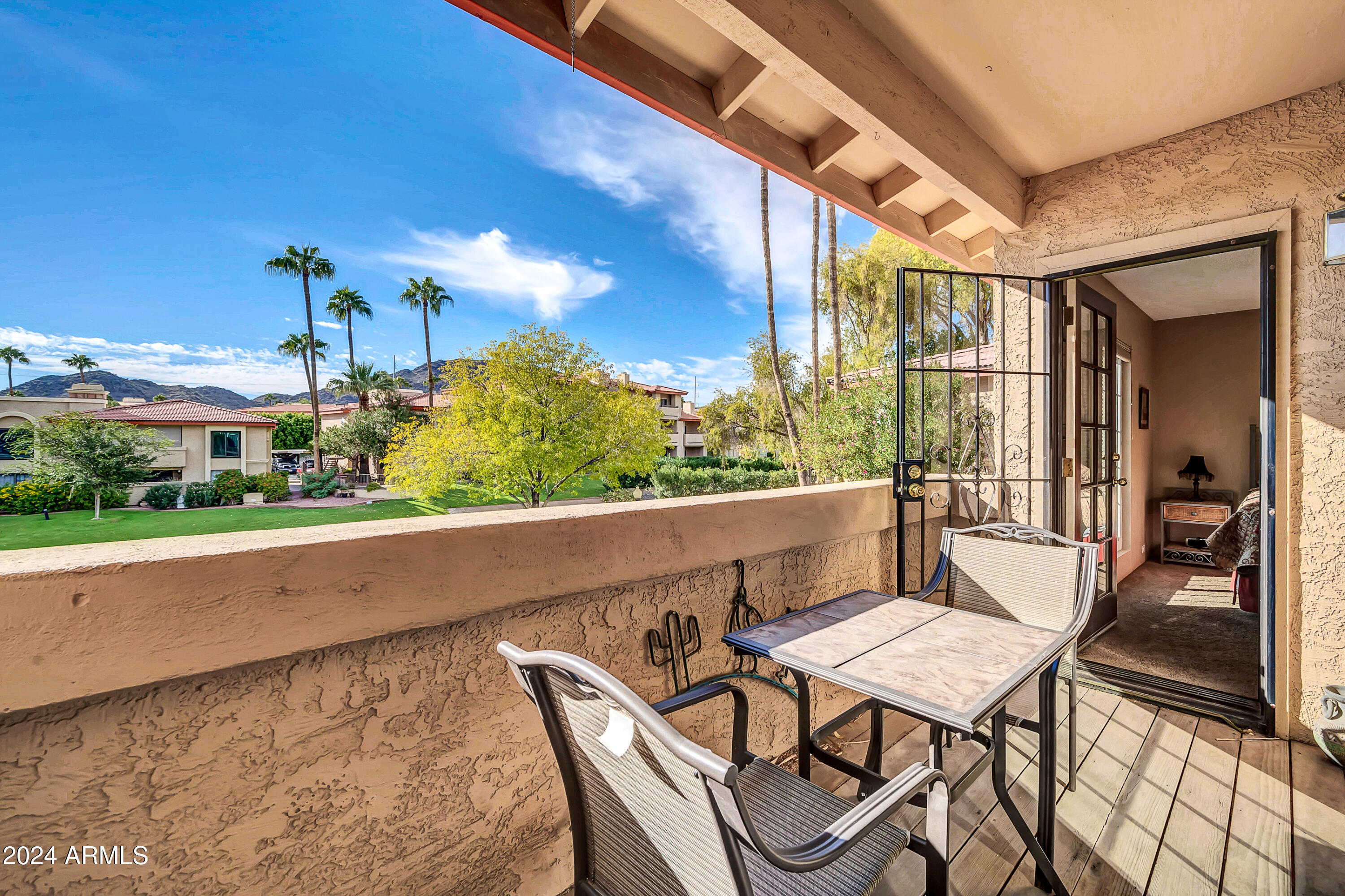 10410 N CAVE CREEK Road # 2022