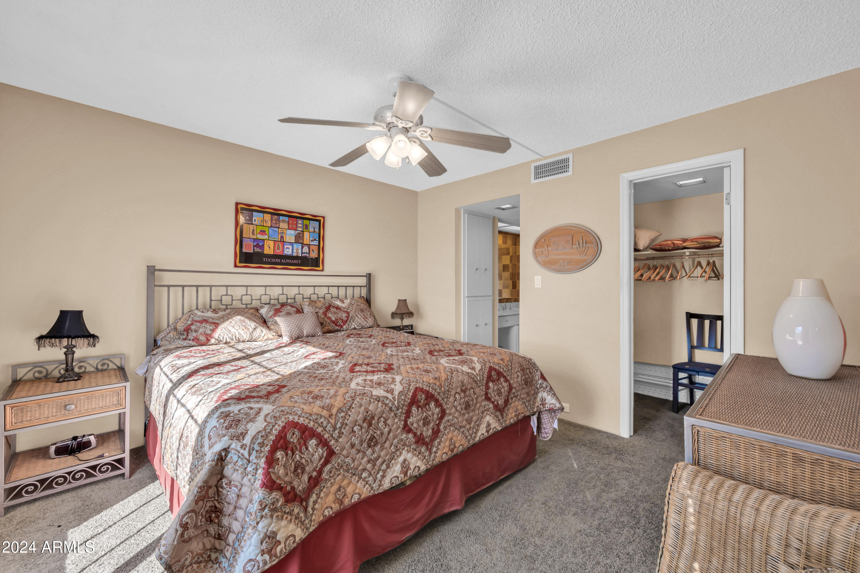 10410 N CAVE CREEK Road # 2022