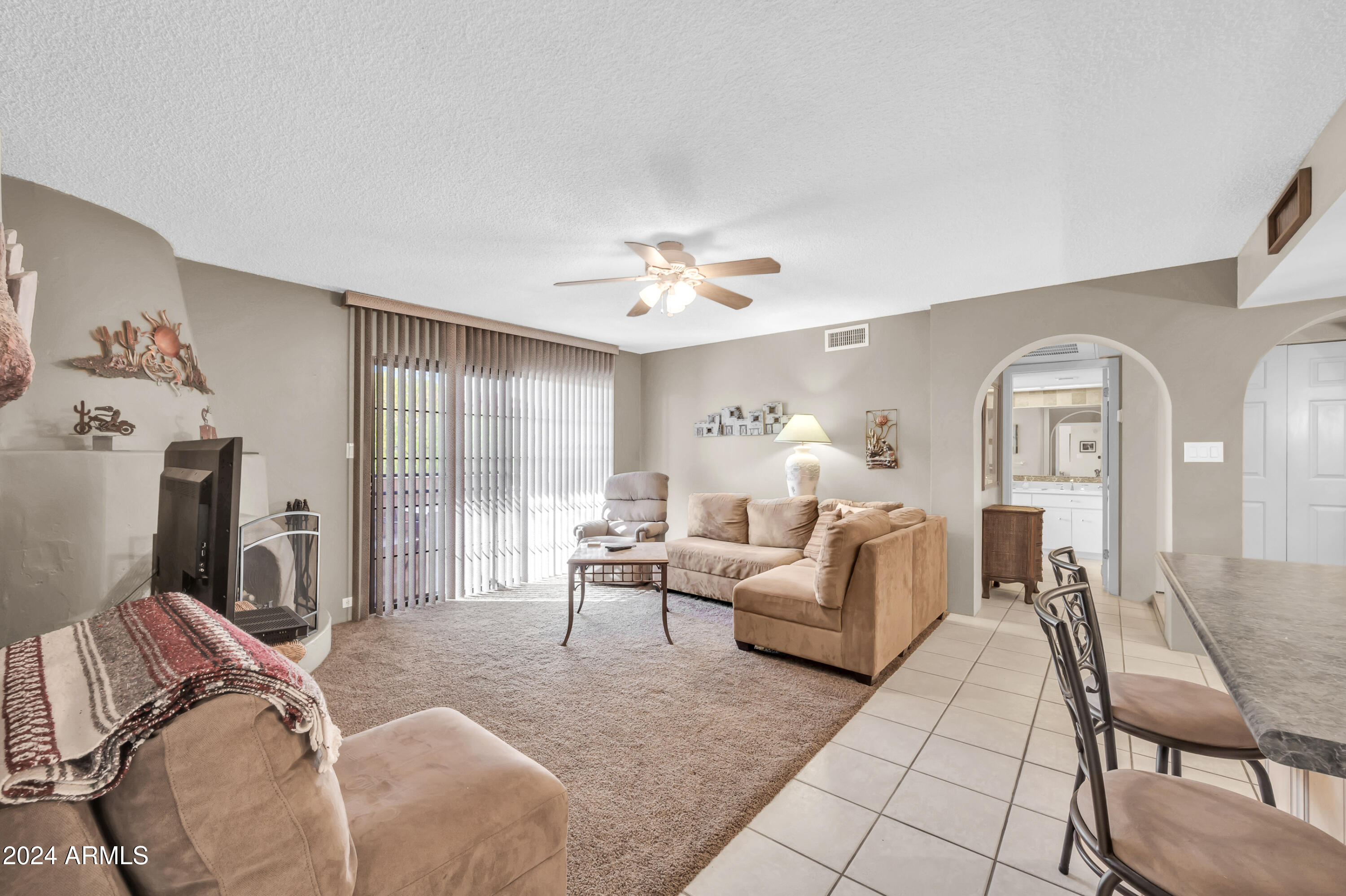 10410 N CAVE CREEK Road # 2022