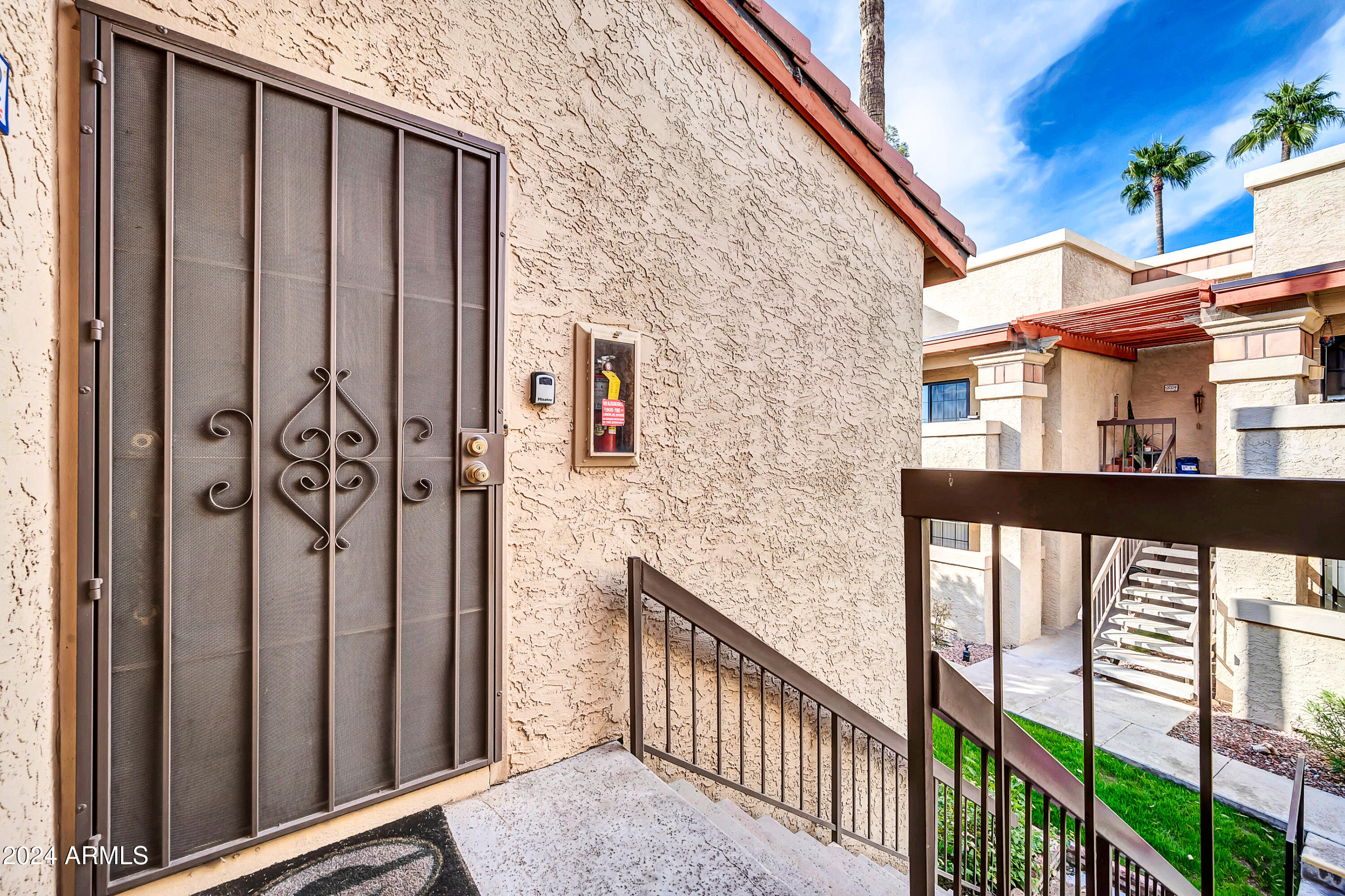 10410 N CAVE CREEK Road # 2022